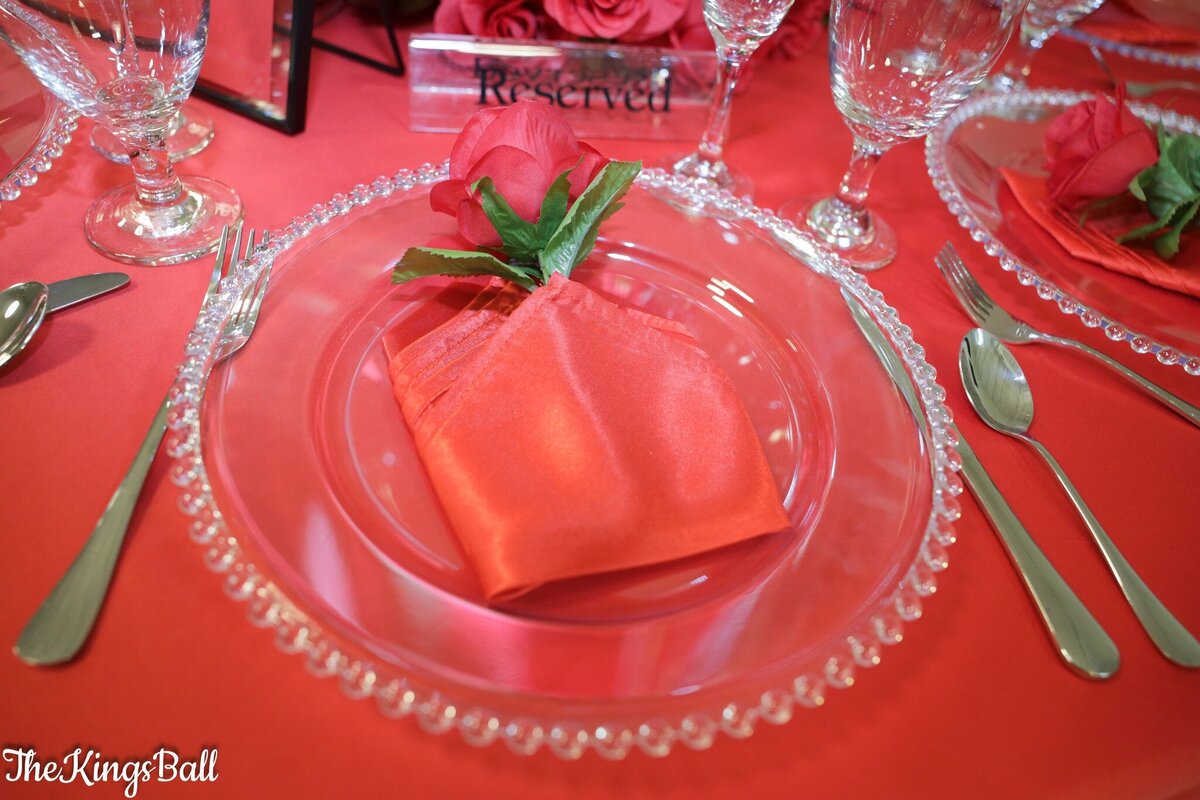the-kings-ball-vip-table-close-up