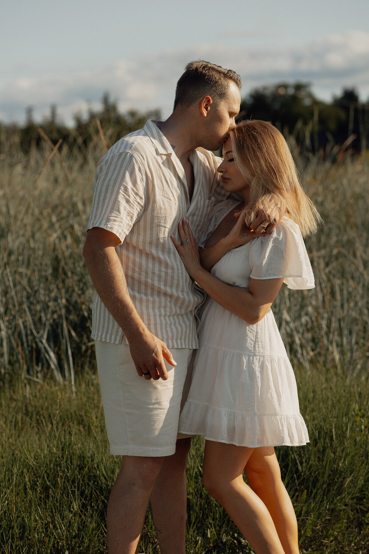 Family session at the beach in Royston by Latitude 49 photography