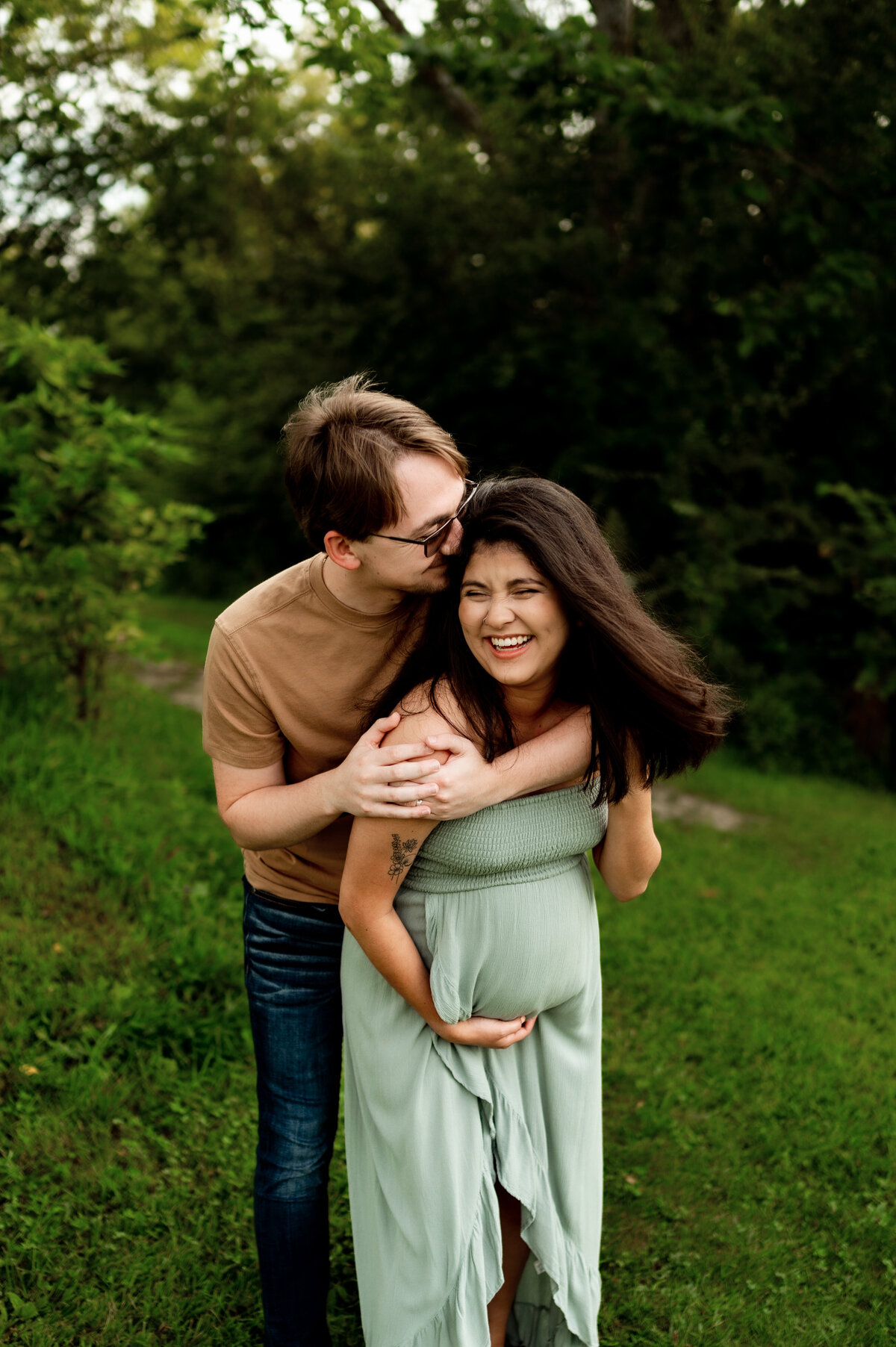 outdoor maternity photos 4