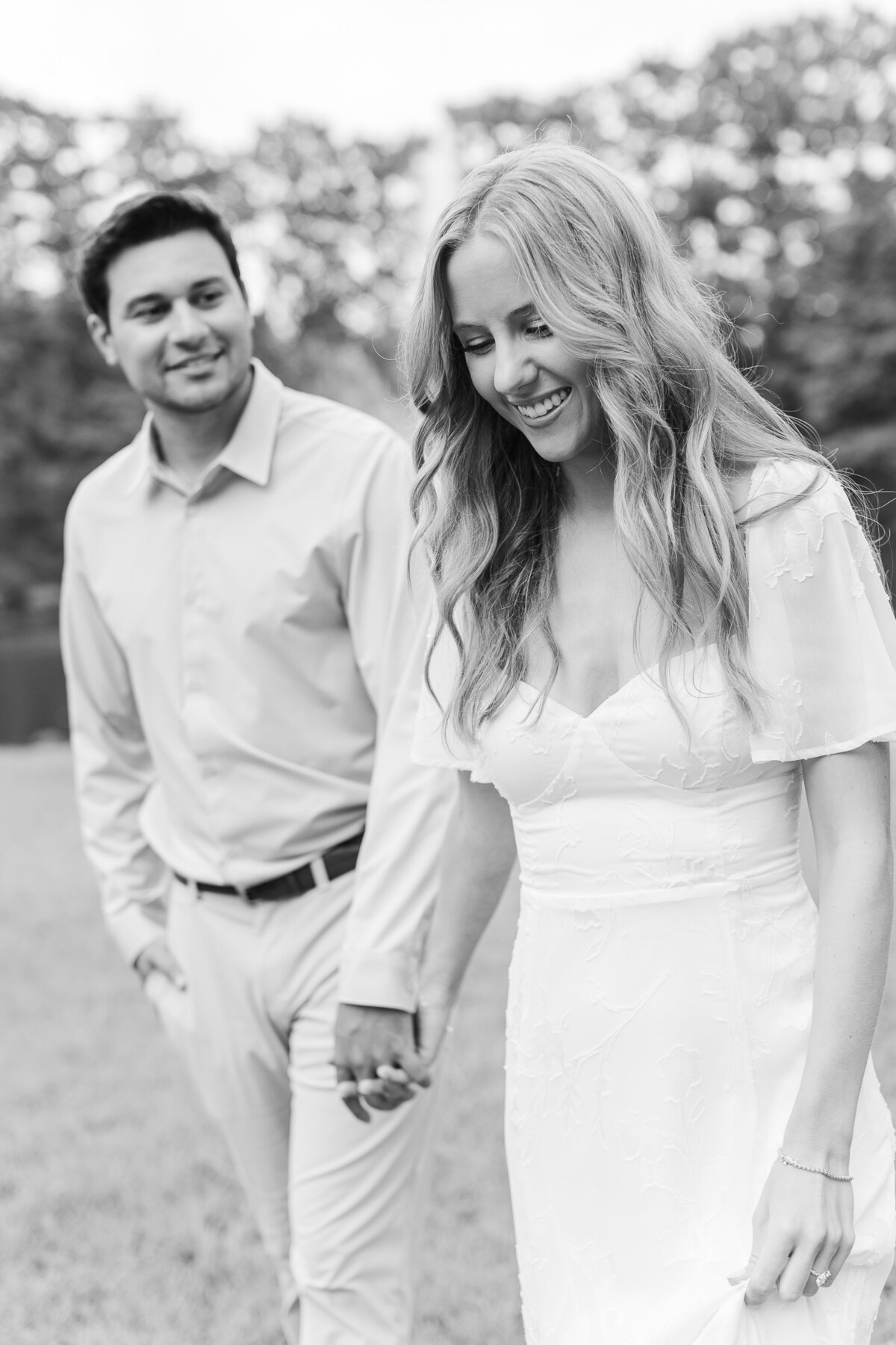 Forest park Engagement Photos by Bella Faith Photographhy