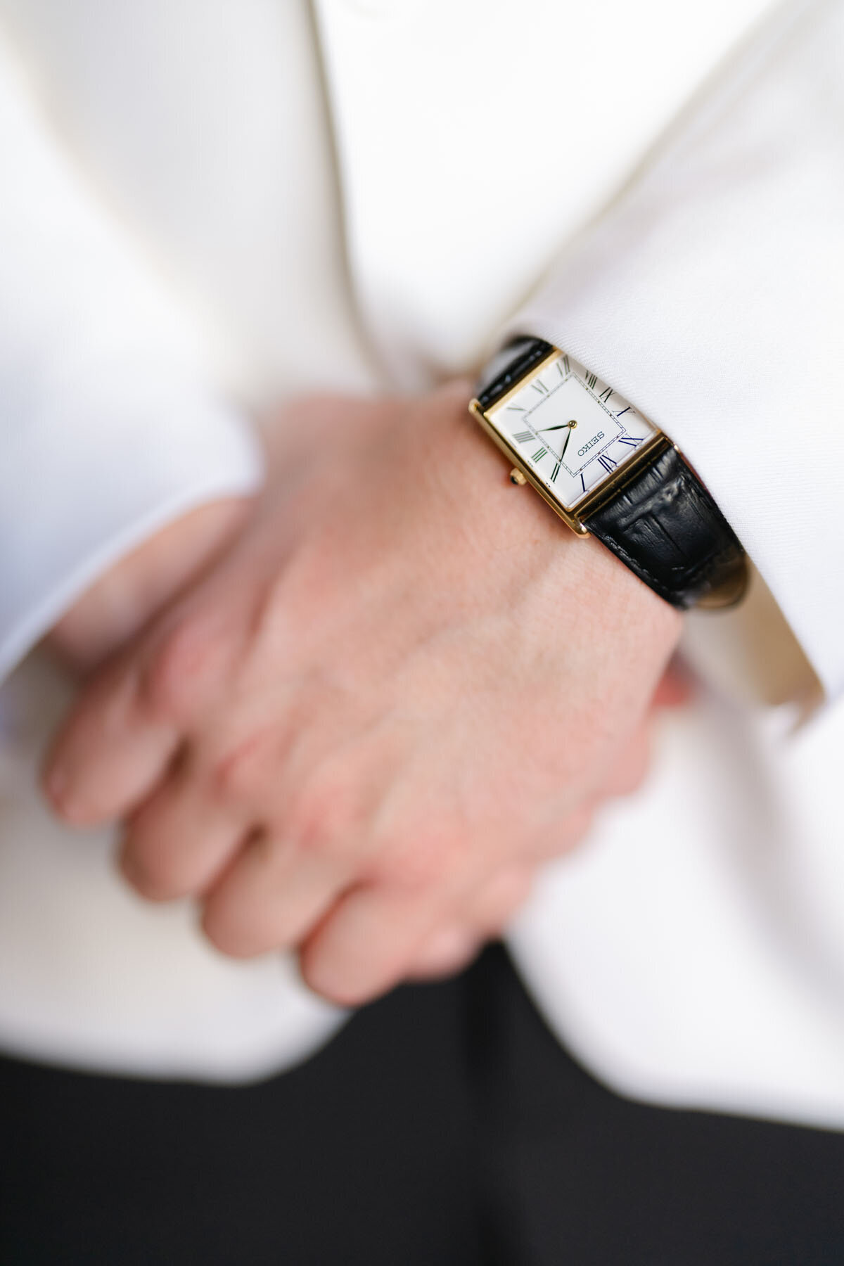 Soft, cinematic wedding imagery from a modern Arizona city venue.