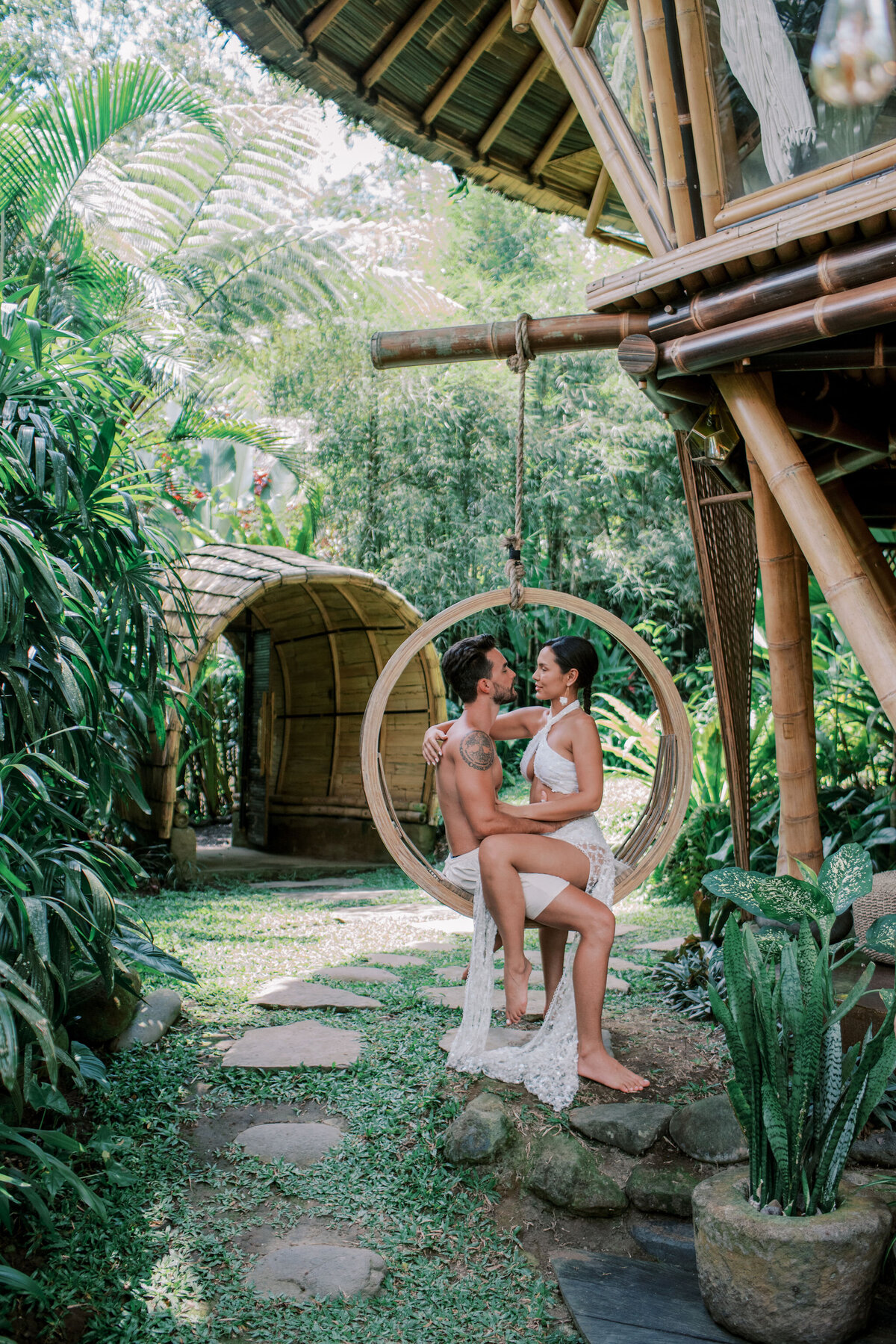 Vicki Grafton Bali Hide Out Villa Elopement Micro Wedding Photographer022