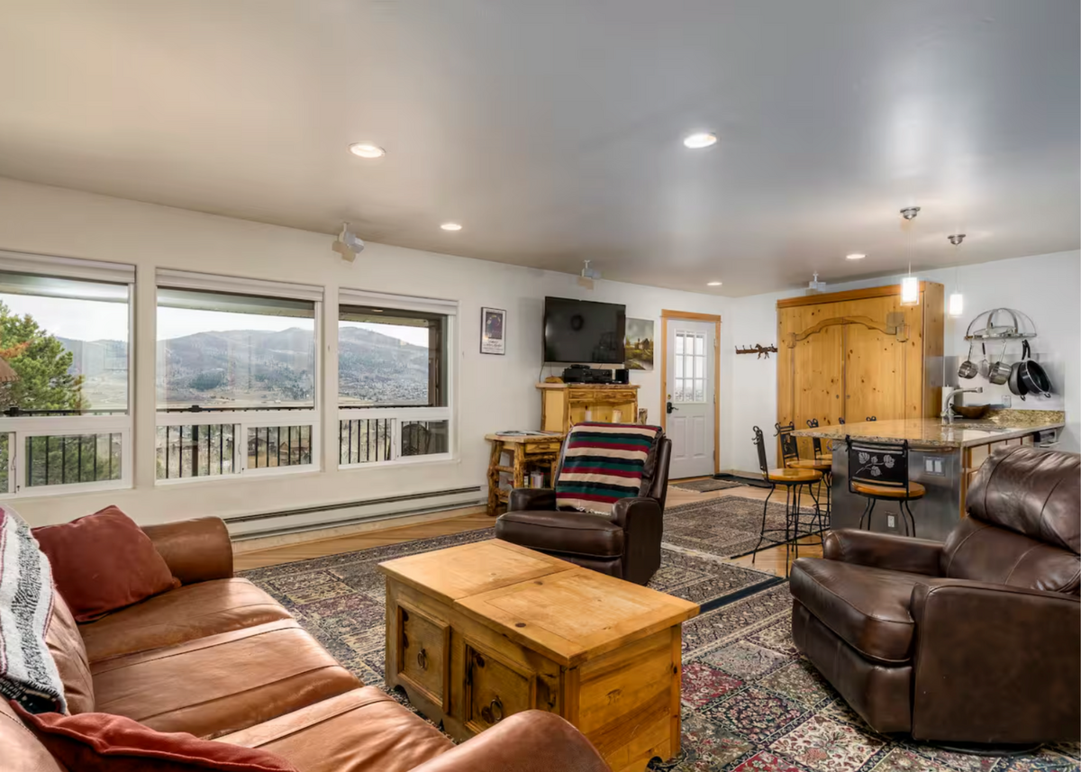 STEAMBOAT 2 BED_2 BATH 5