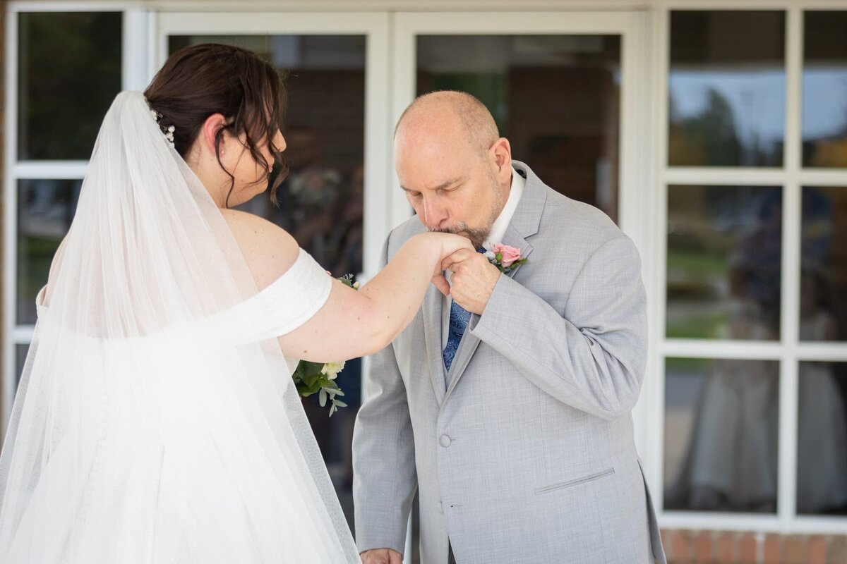 grandrapidsweddingphotographerlord-mills-101