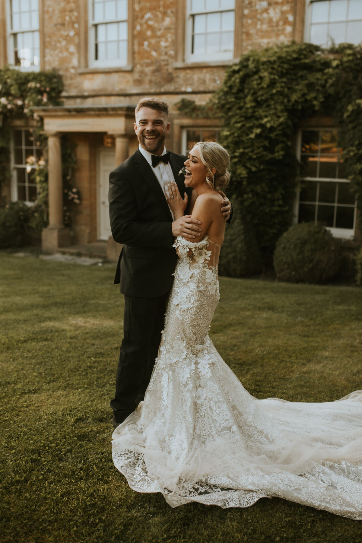chelseaandandrew_axnoller_lauradeanphotography_dorsetweddingphotography-36-1