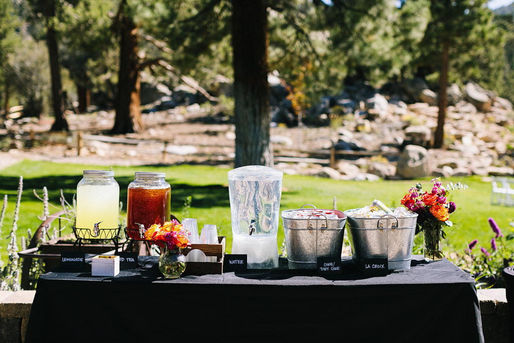Non-alcoholic drink station
