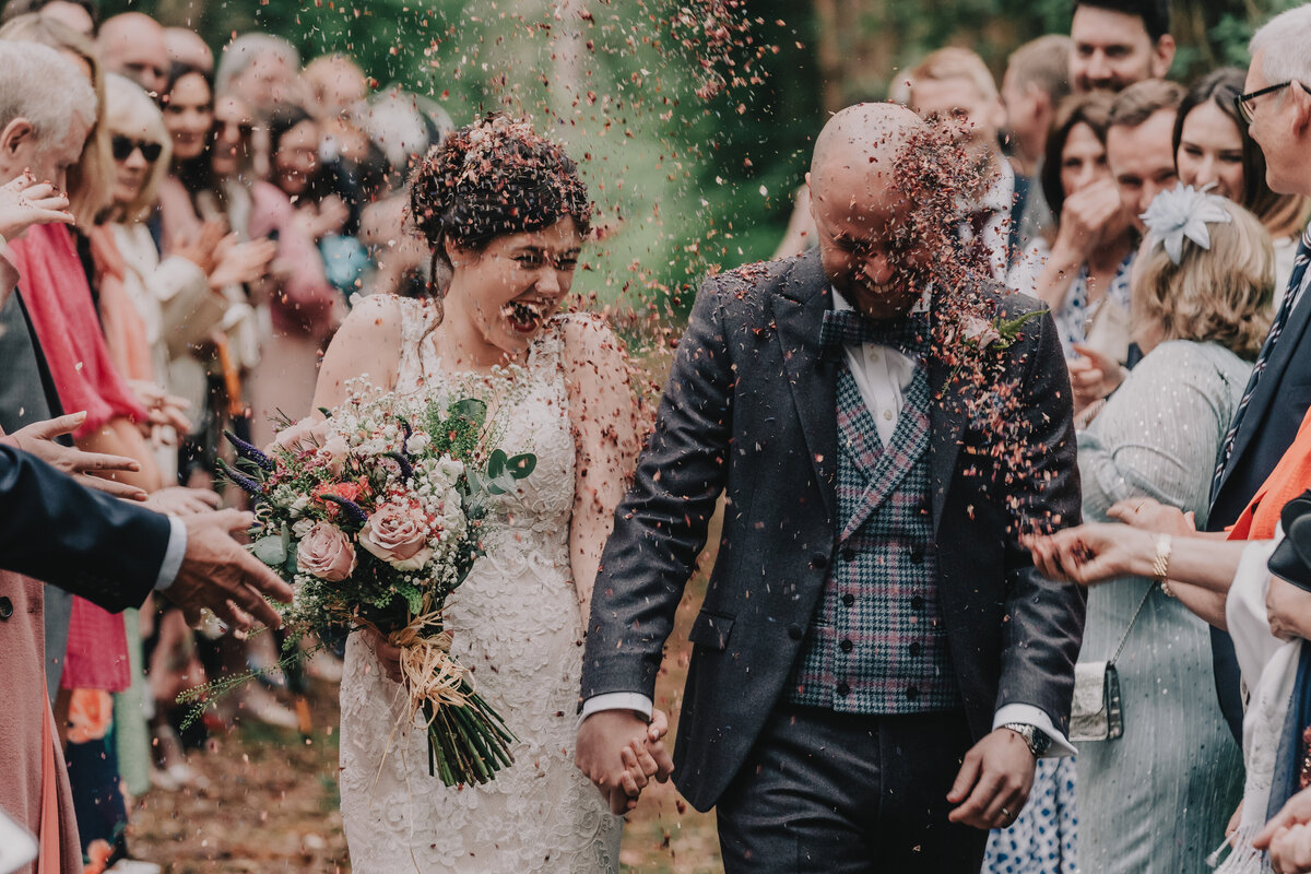 Captains Wood Barn Caley Photography Essex Wedding Photography -10