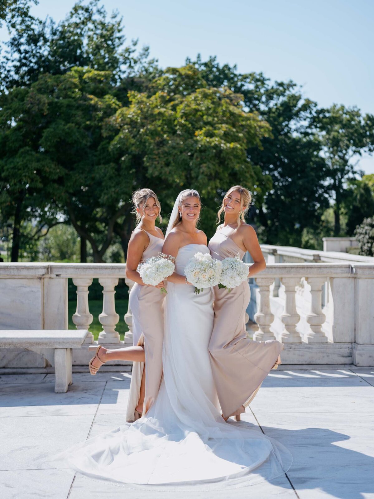 Wedding day portraits at the Cleveland Art Museum