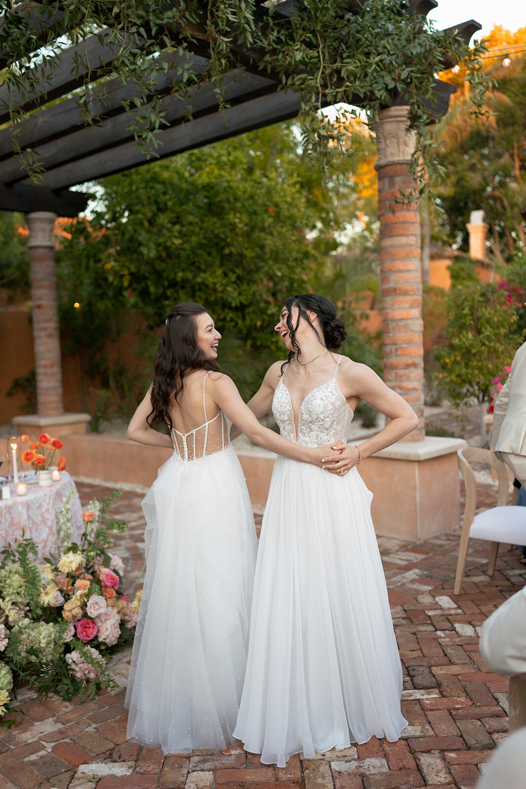 sneak peeks erika and katie-96