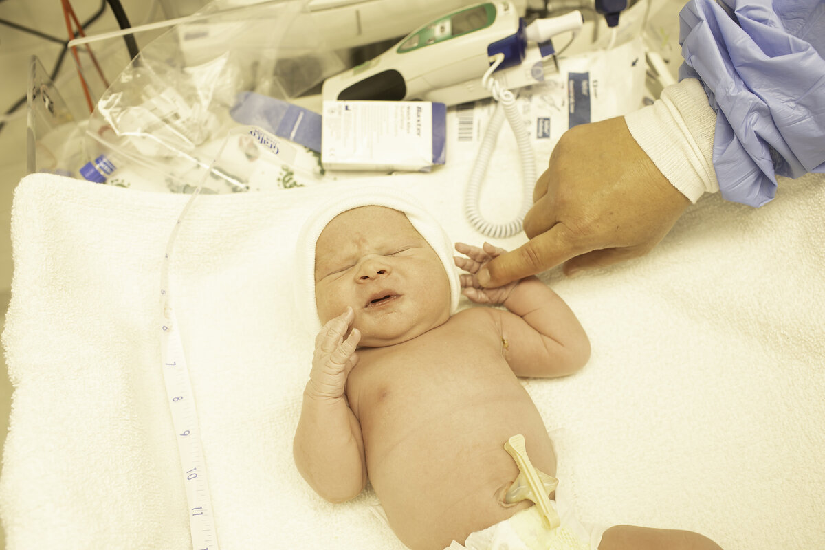 Fort-worth-birth-photographer-chunky-monkey-66