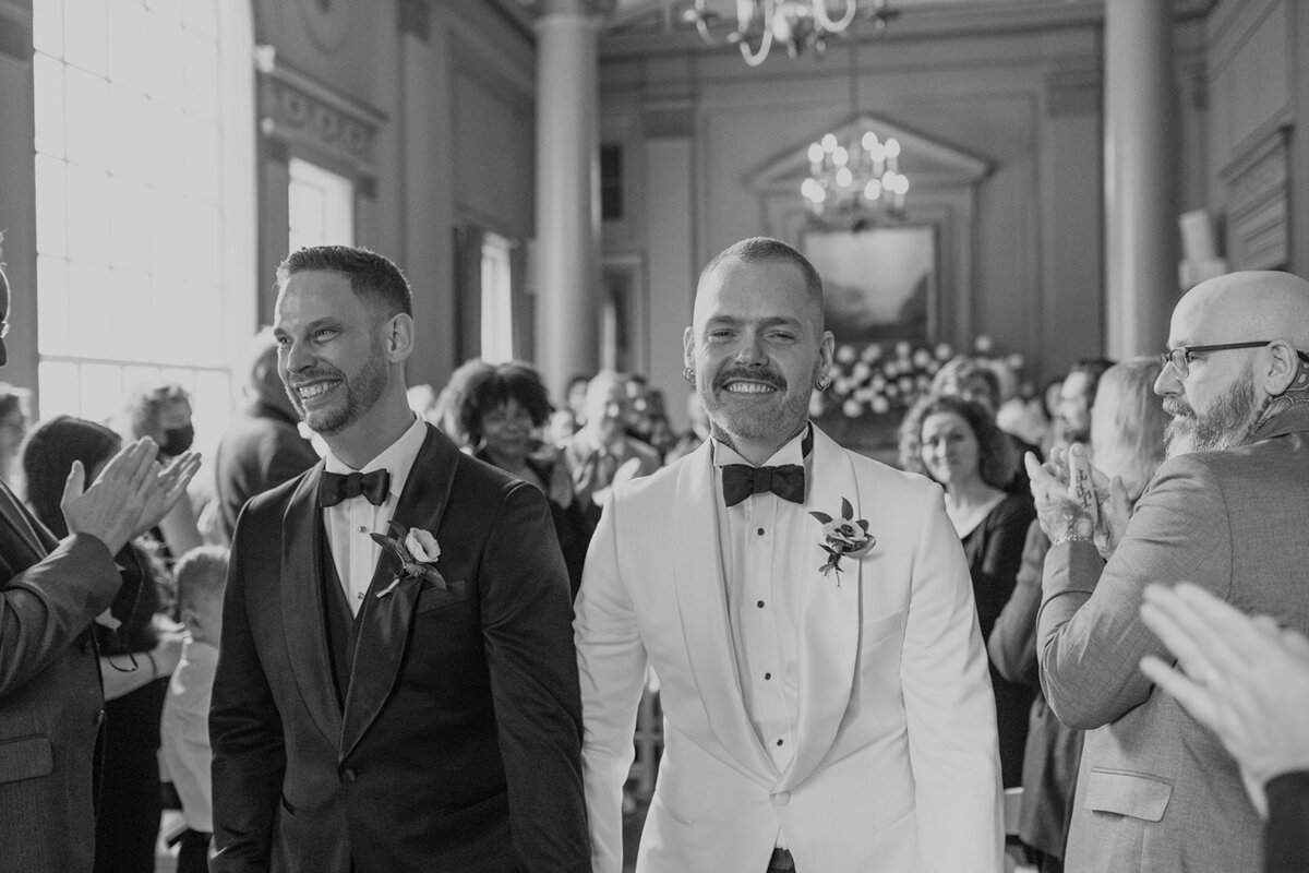 toront-university-club-lbtq+-wedding-couples-session-queer-positive-all-love-downtown-toronto-181
