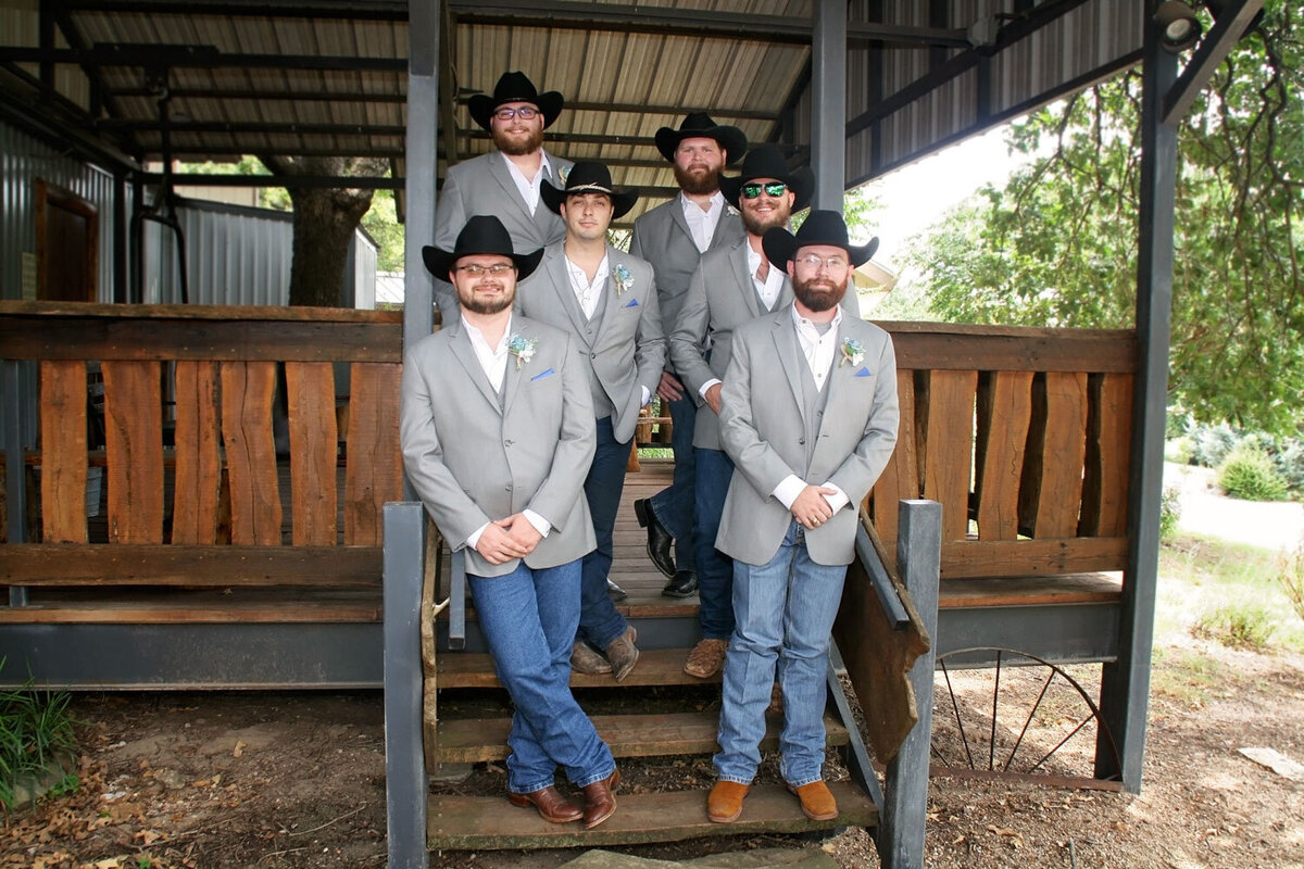 Alicia-and-John-wedding-in-Dallas-Texas-Bella-Vista-Wedding-Planning-51