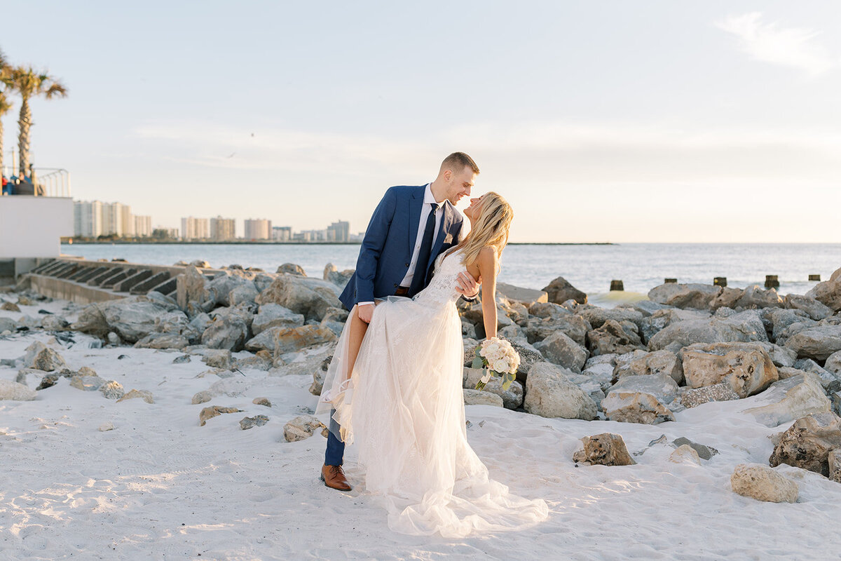 miranda-rose-photo-chantilly-chic-celebrations-beach-wedding-20