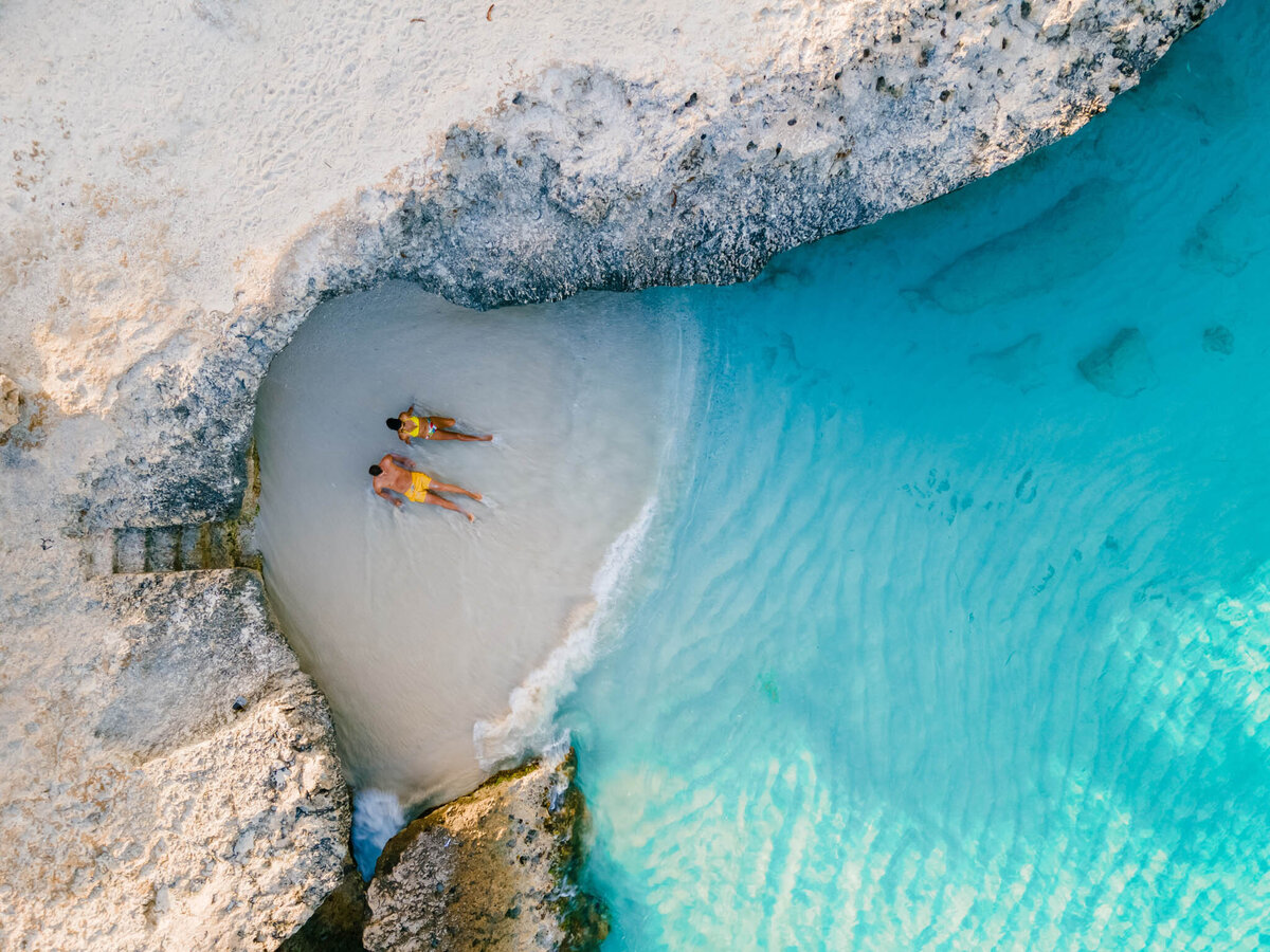 Caribbean-Aruba_604205727