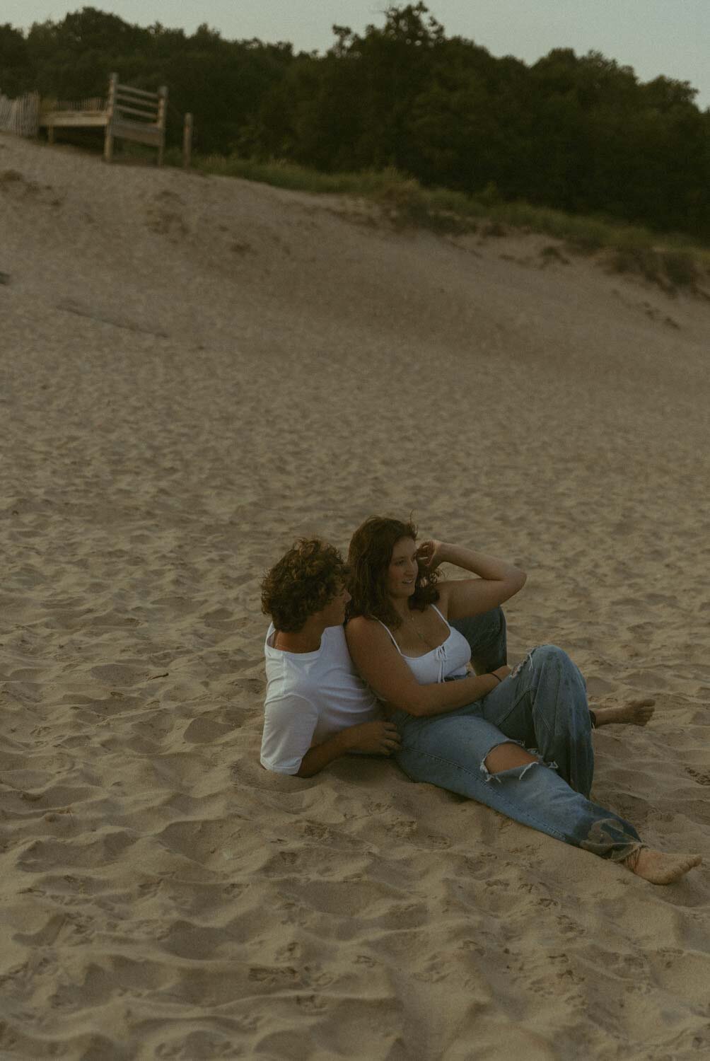 Lake-Michigan-Couple-118_2