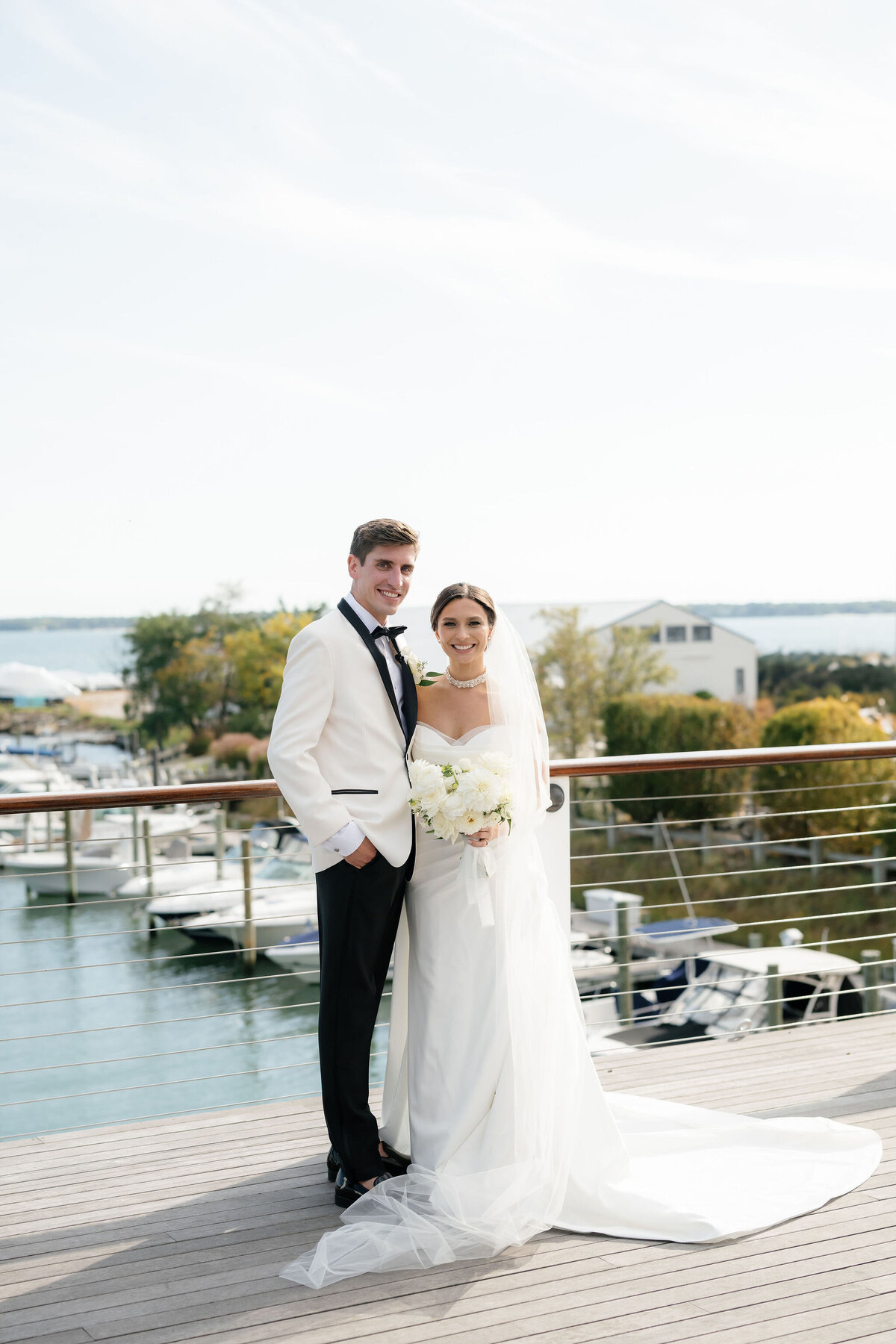 Classic First Look by Lisa Blanche Photography