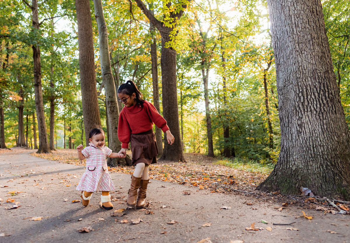 Lopez Fall Family Session, Outdoor Child Photography, Edison NJ, Roosevelt Park-17