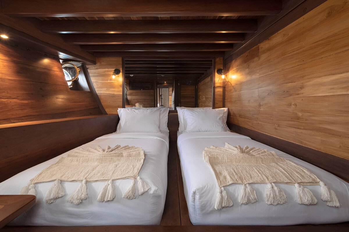 Sanya Luxury Yacht Charter Raja Ampat Lower Cabin