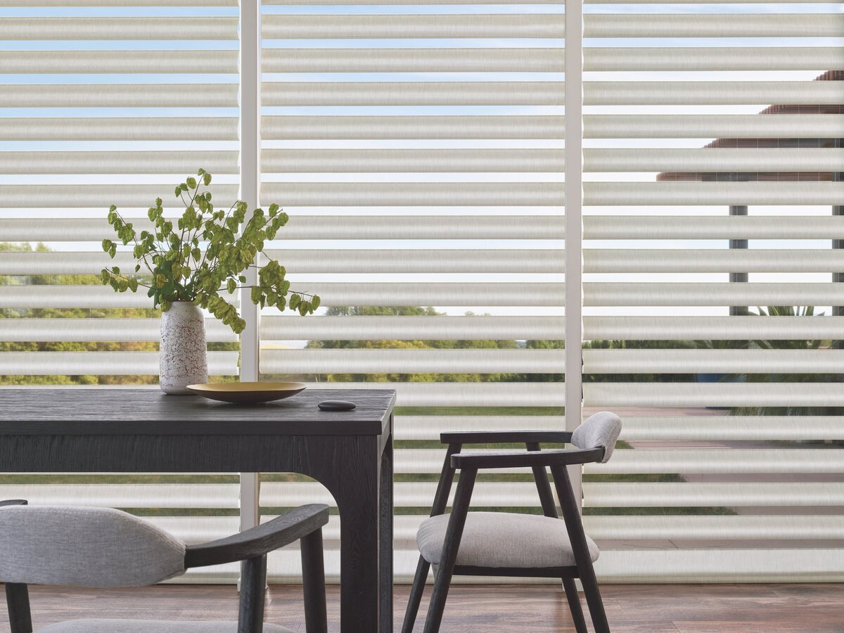Kitchen and dining room window shades