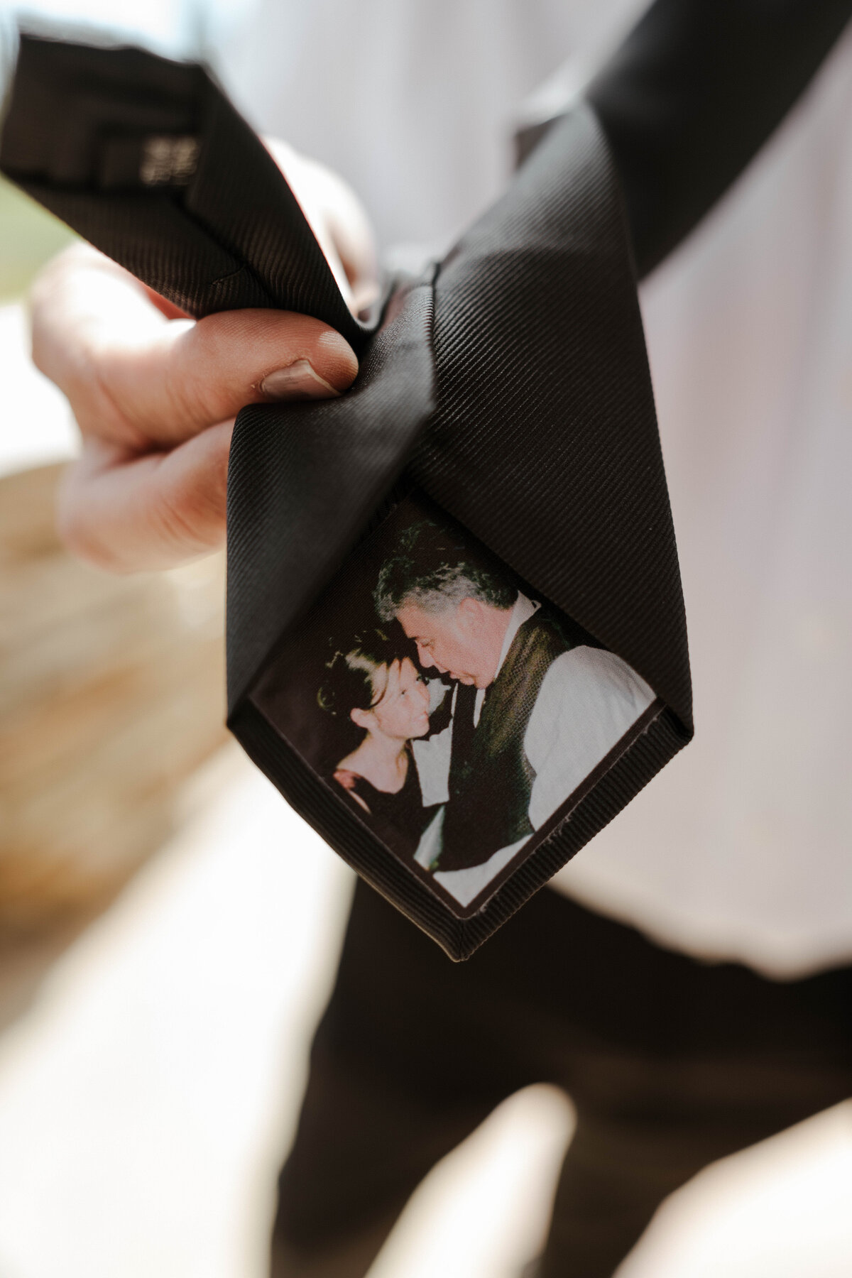 karly-alex-wedding-guys-getting-ready-24