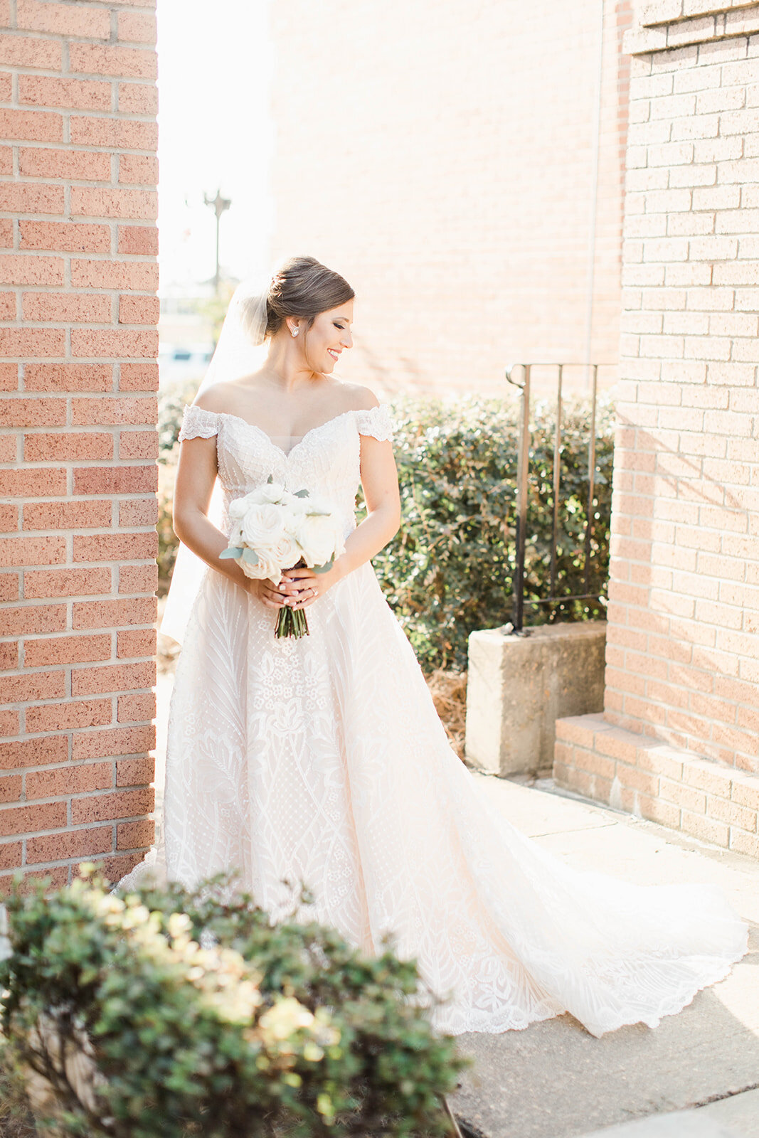 Shea-Gibson-Mississippi-Photographer-Tally Wedding_-242