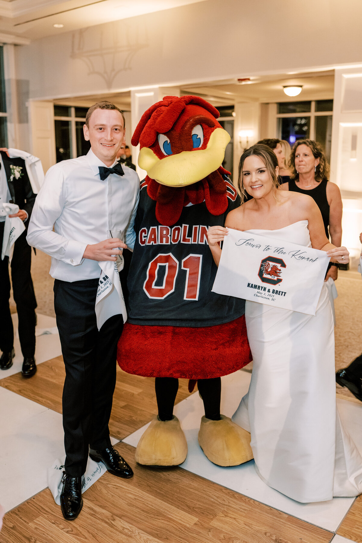Kamryn&Brett_DanielIslandClubWedding_SneakPeek-118
