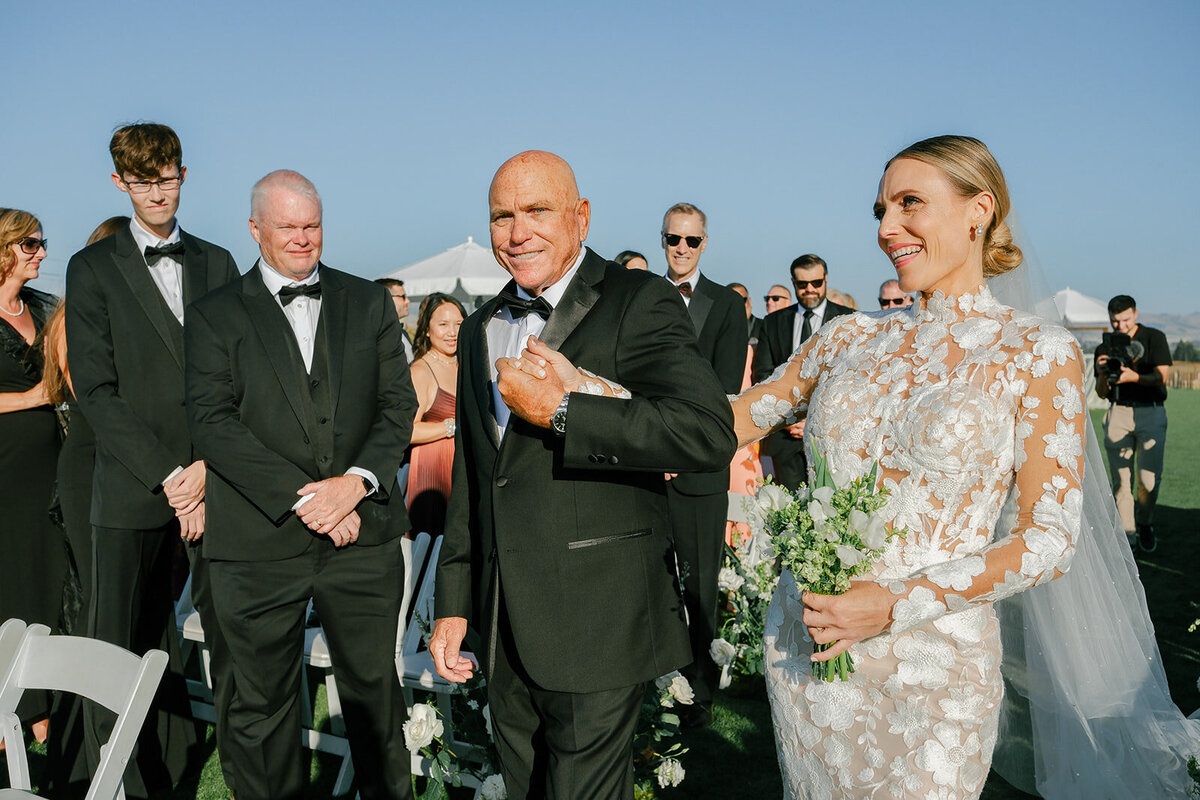 Napa-Carneros-resort-wedding-photography-wedding-classic-blackandwhite-churchwedding-wedding-thedejaureguis-054