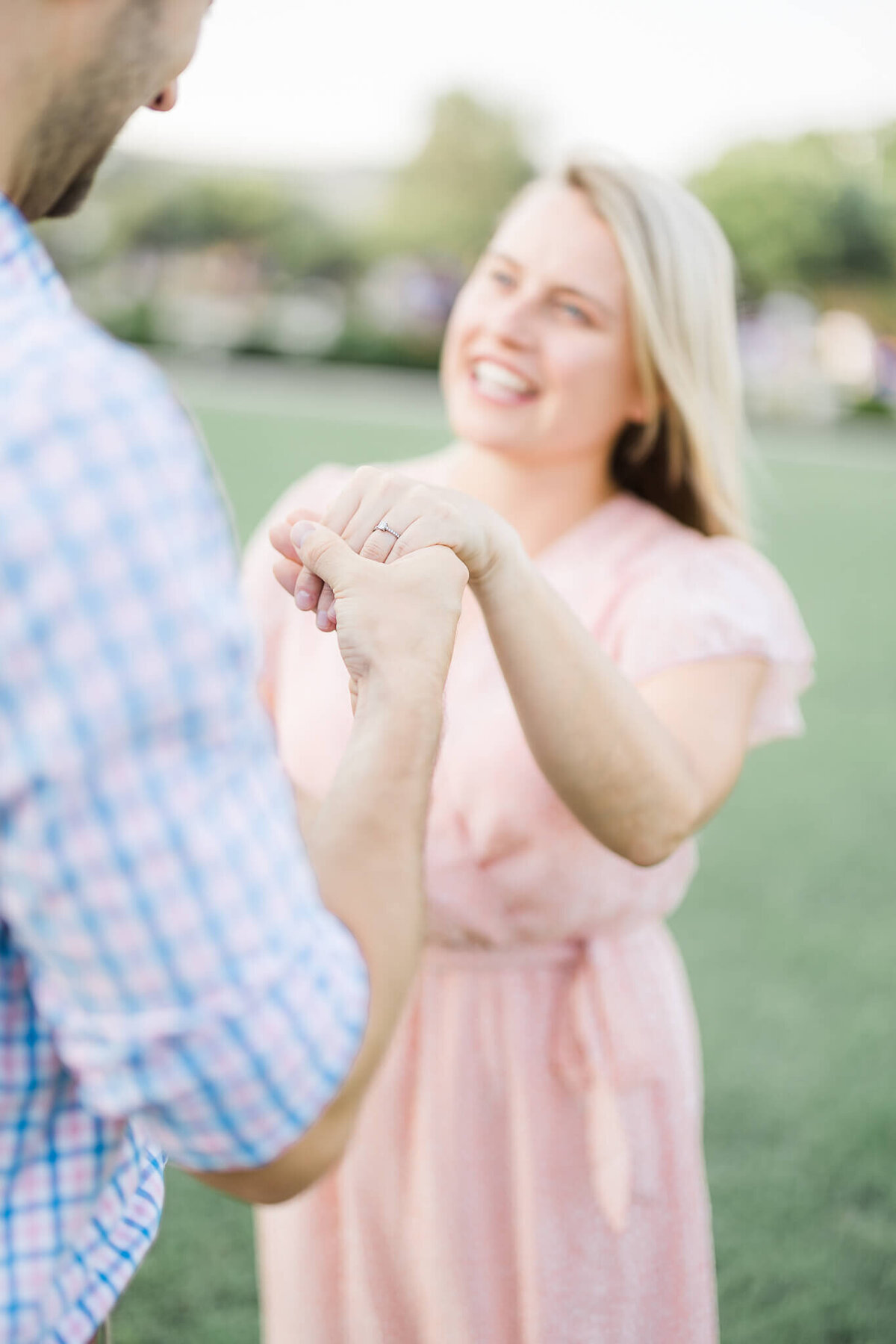 engagement-lincoln-memorial-photography-washington-DC-modern-light-and-airy-classic-timeless-romantic-maryland-proposal-13