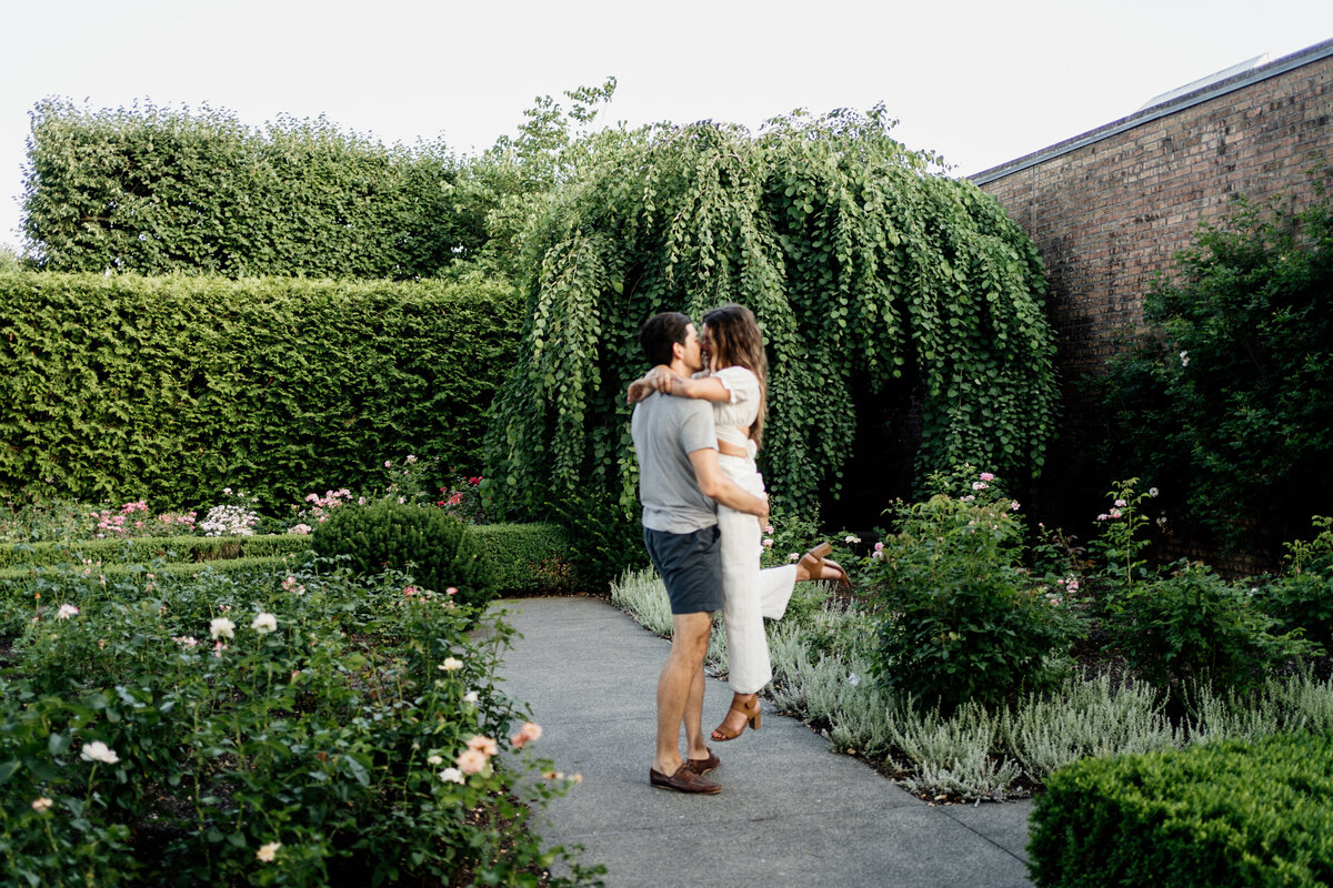 Millennium-Moments_Chicago-Wedding-Photographer_Chicago-Botanic-Garden-Engagement-71