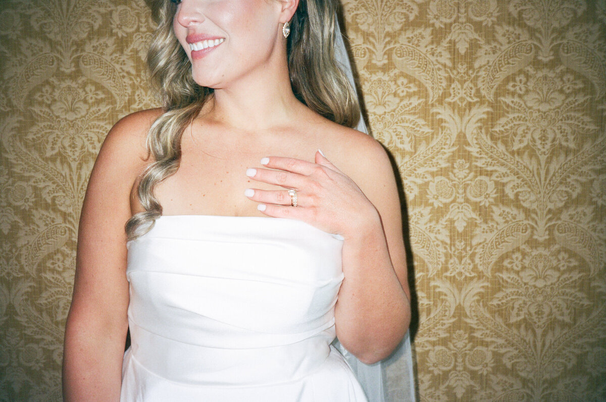 Film_Wedding_Photos_by_Ashley_Joyce-27