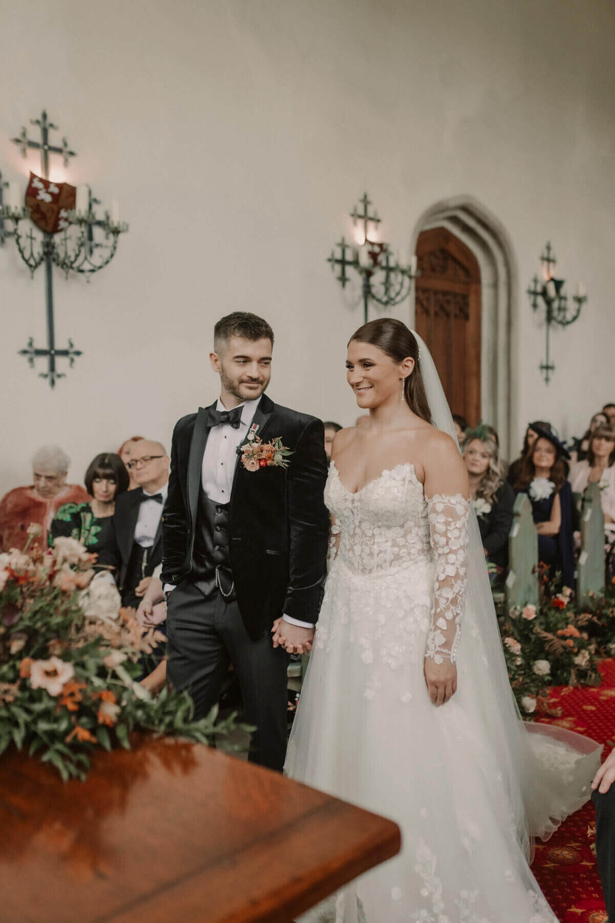 Carrie-Hampton-Court-House-Wedding-Flowers-Issy-And-Bella-Florist-Herefordshire10