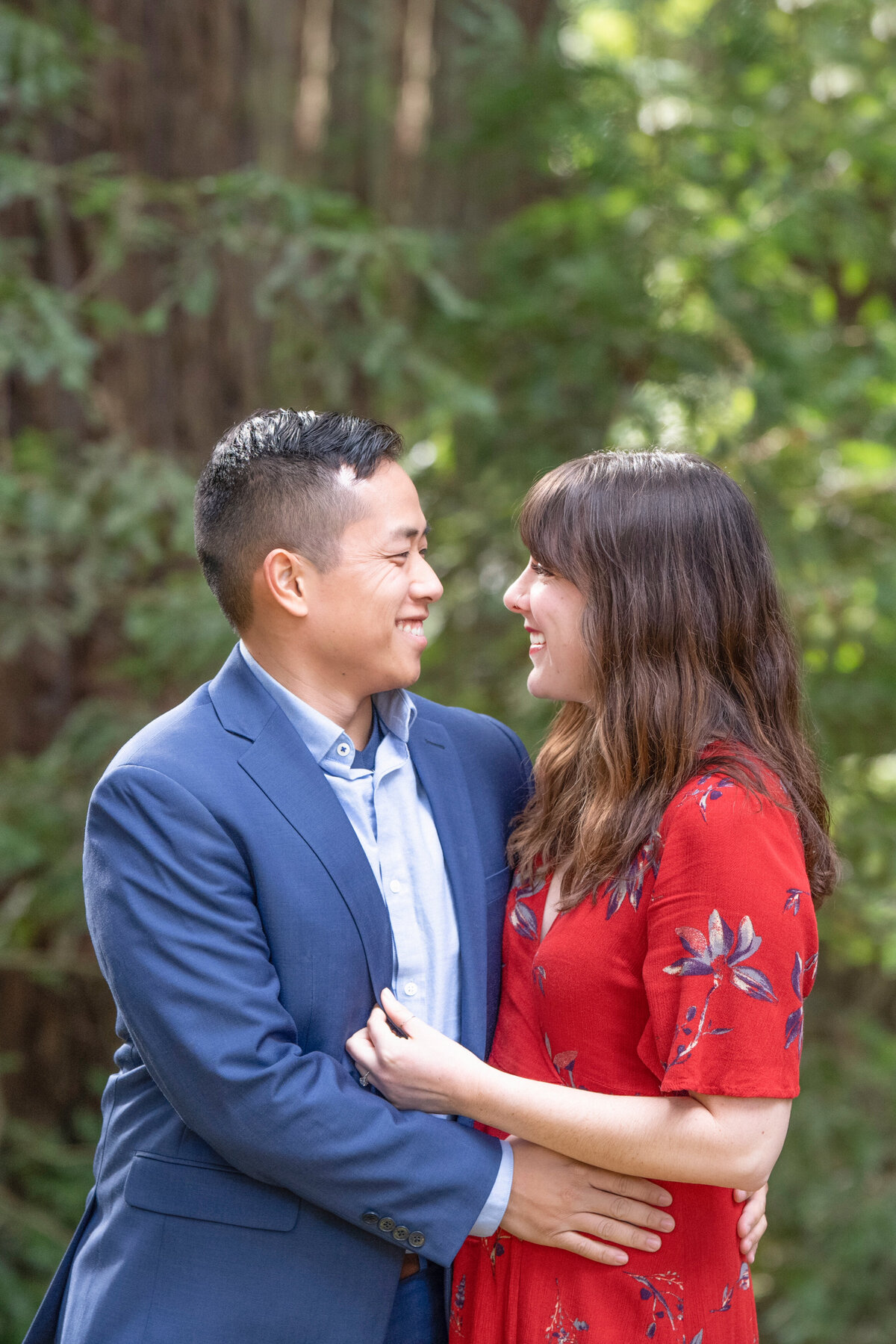 Kosuke & Chelsea  Engagement Portraits_ California Redwoods _05