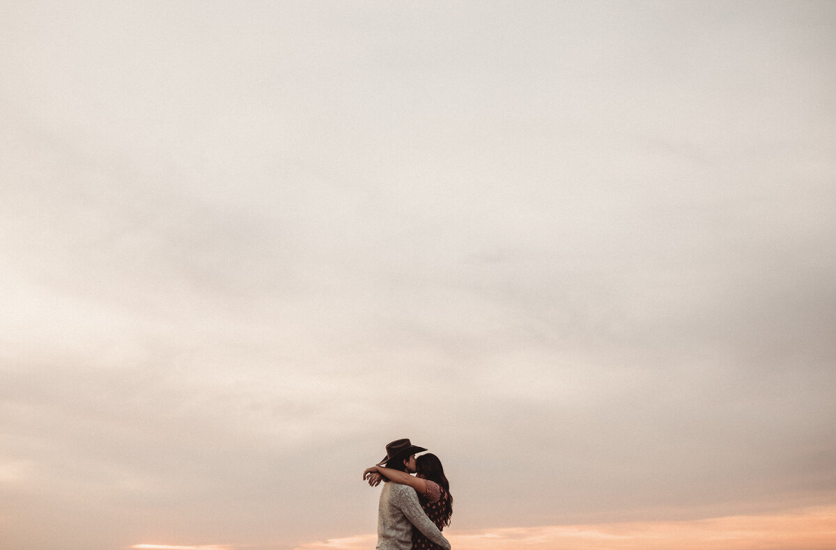 monument-rocks-engagement-session-Native-Roaming-Photography-23