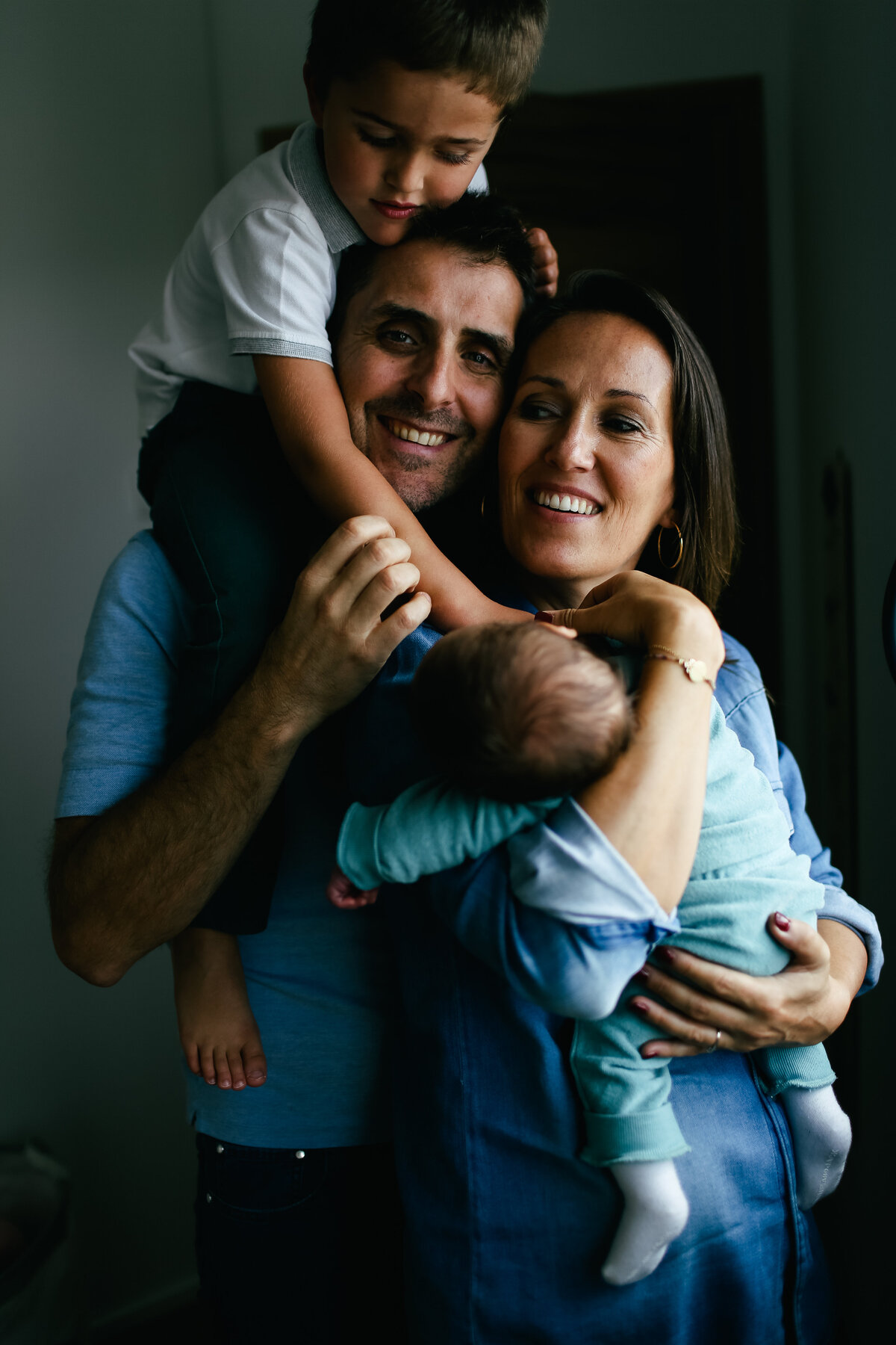 family-photoshoot-newborn-cote-d'azur-leslie-choucard-photography-36