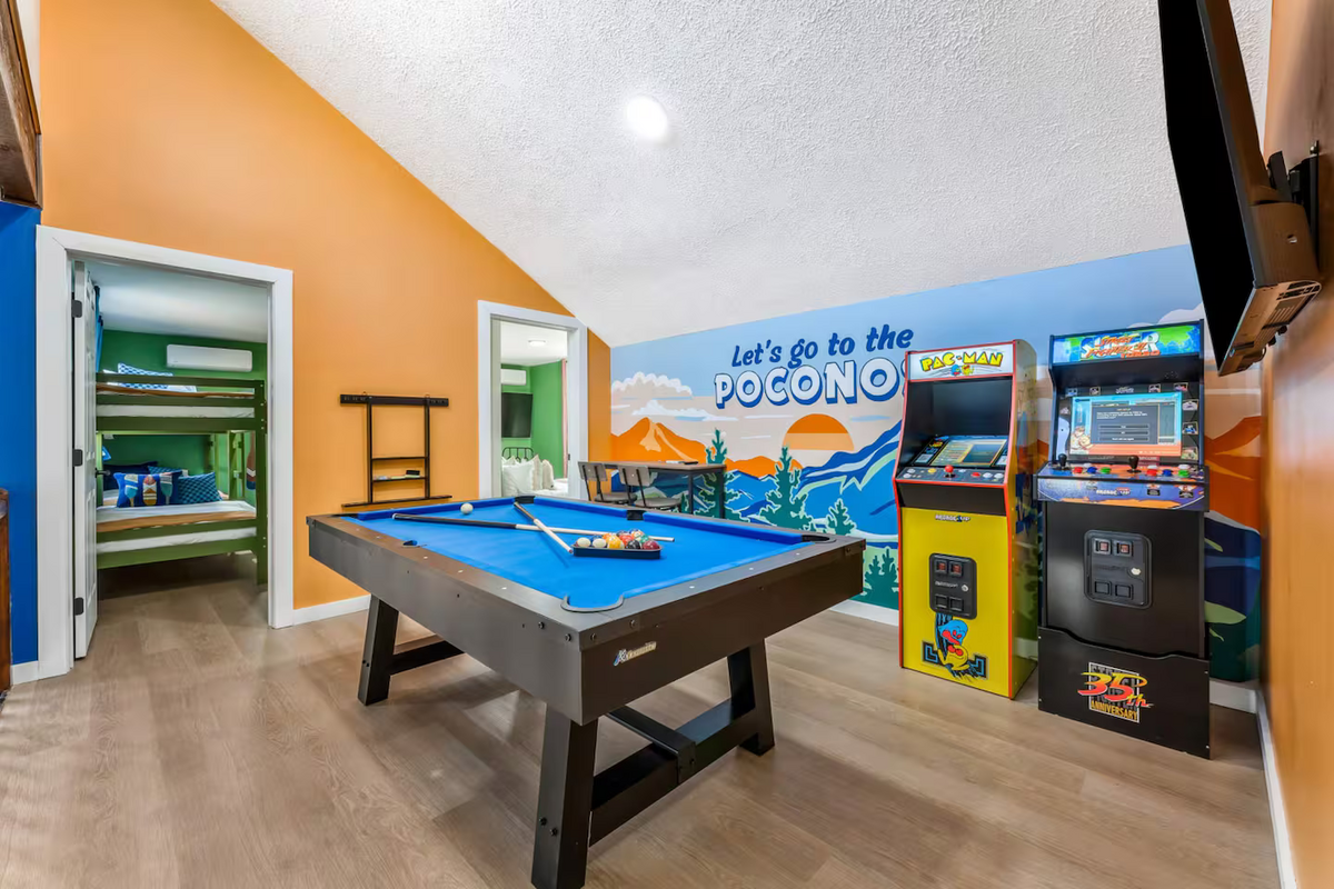 Poconos-Airbnb_Game-Room_Upstairs-Design