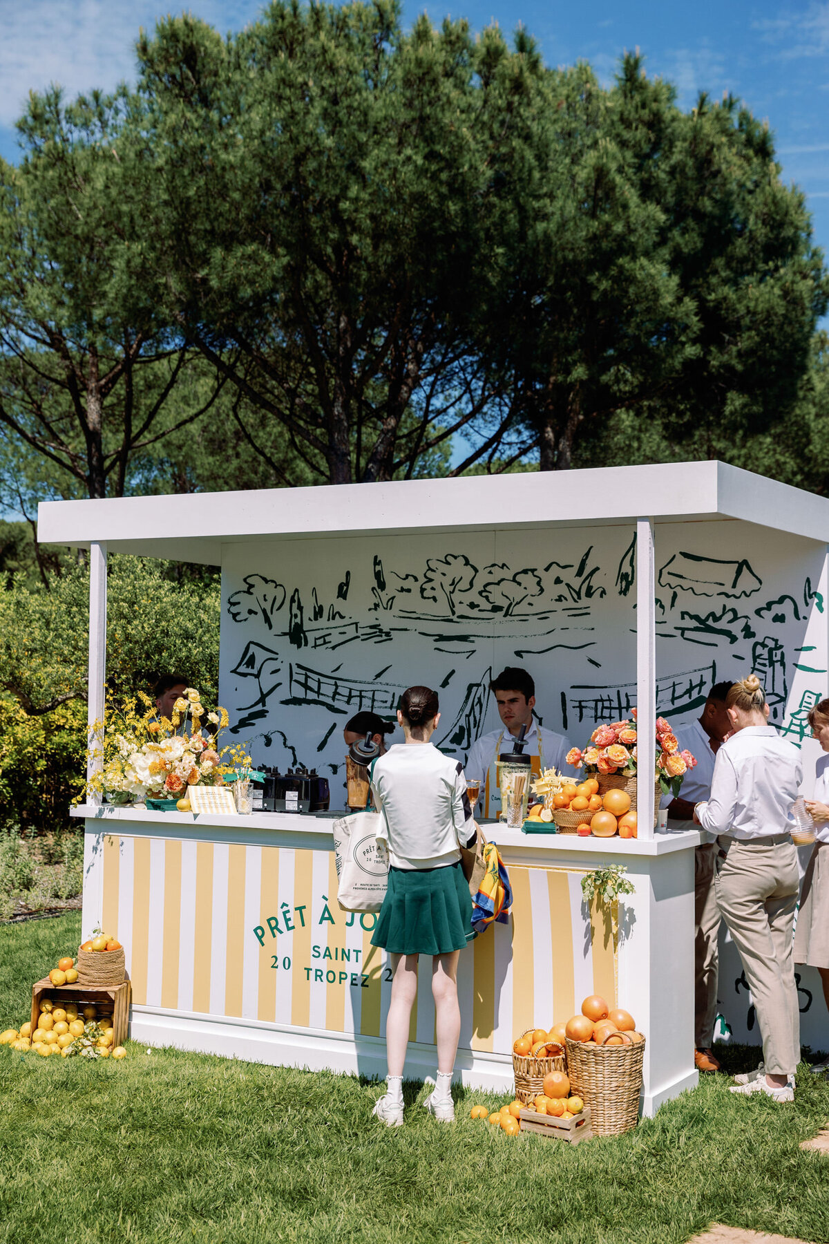 Chateau-de-Messardiere-wedding-florist-Floraison10