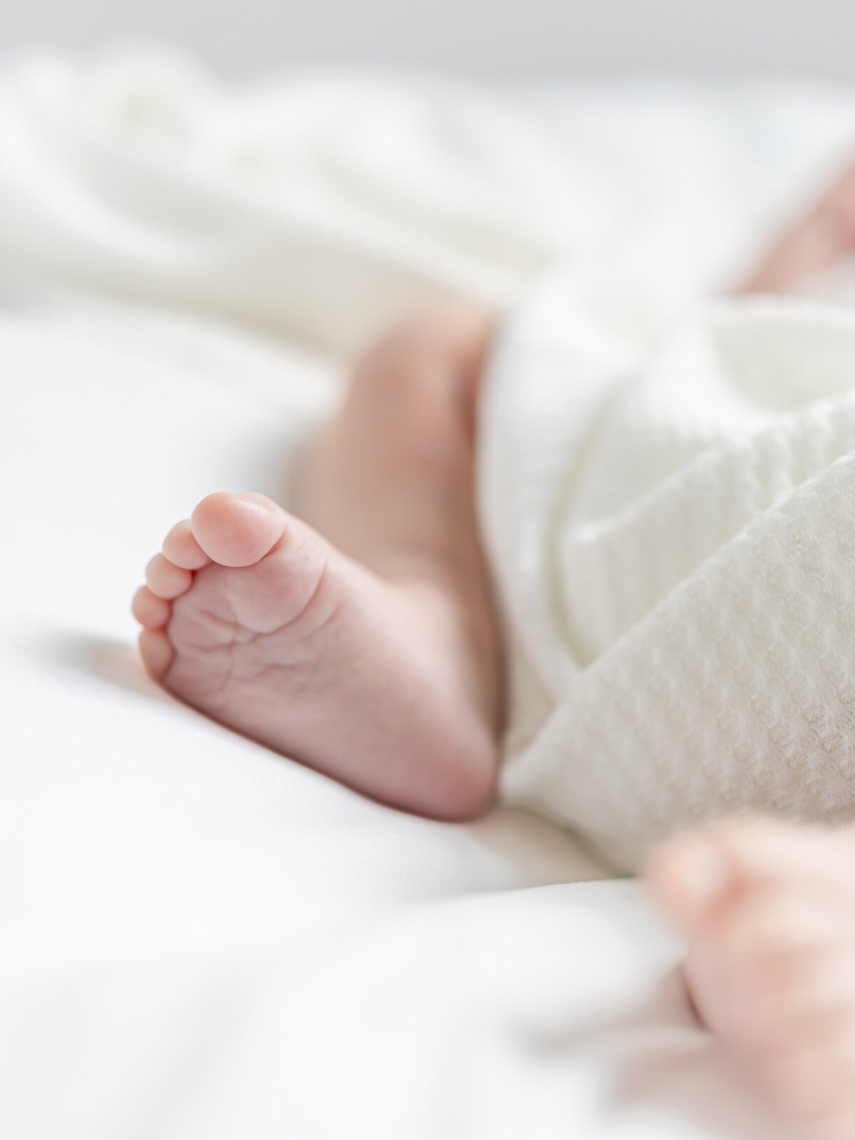 in-home-newborn-session-wallingford-connecticut-15