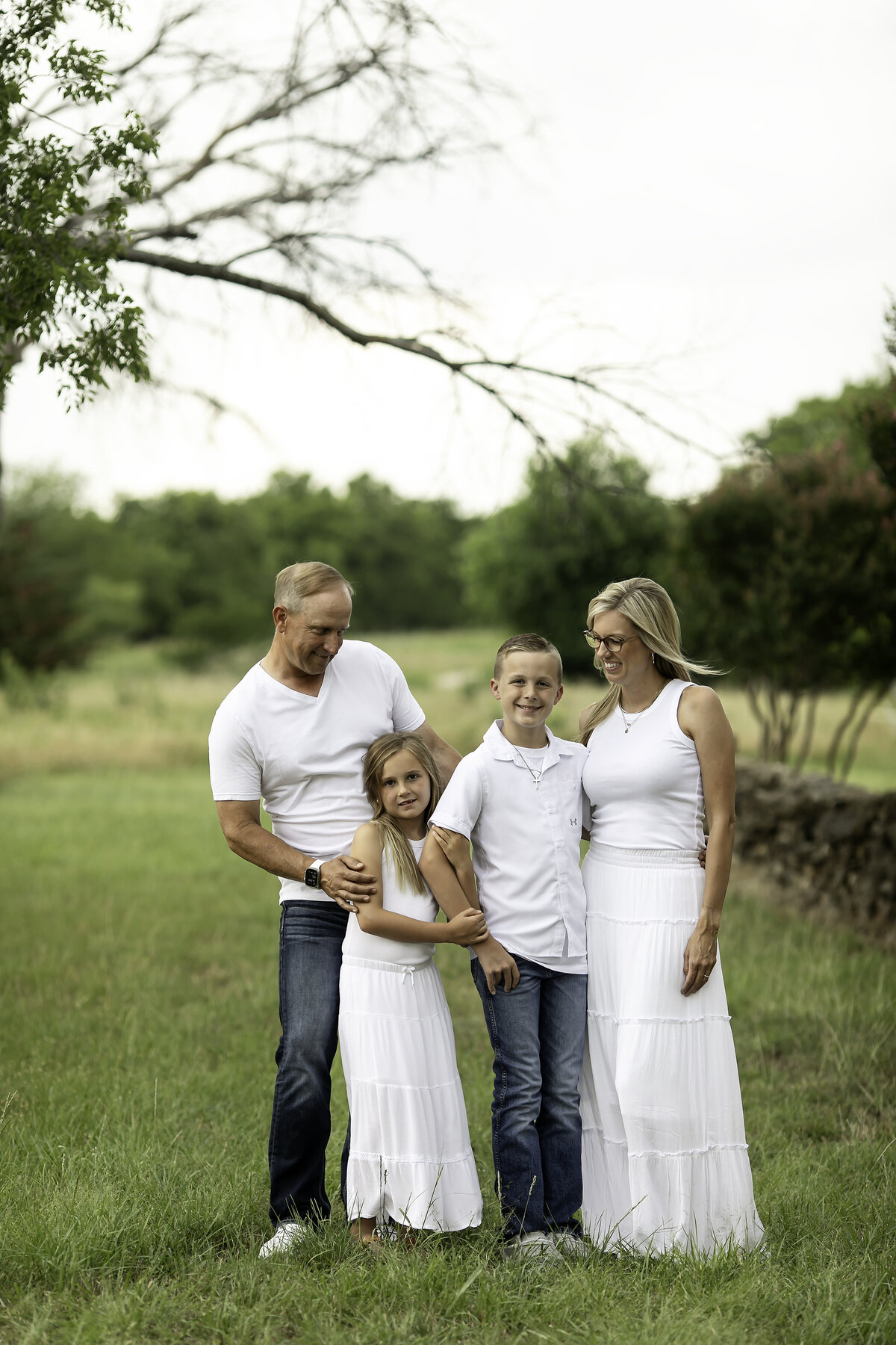 Fort-Worth-family-photographer-chunky-monkey-25