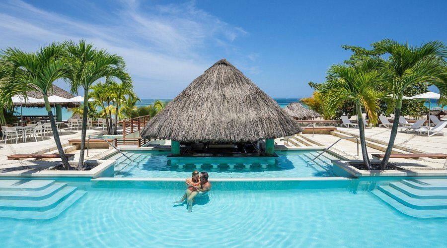Couples Swept Away pool