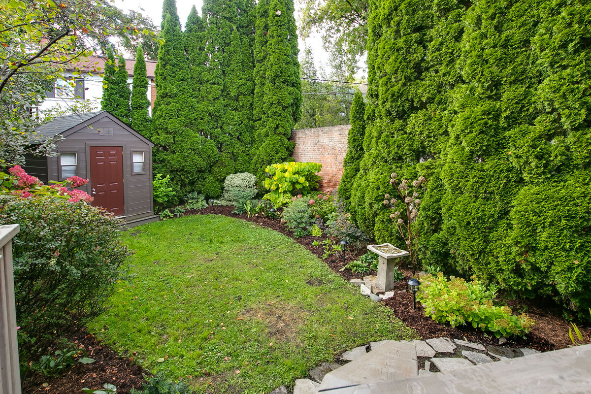 073_Backyard