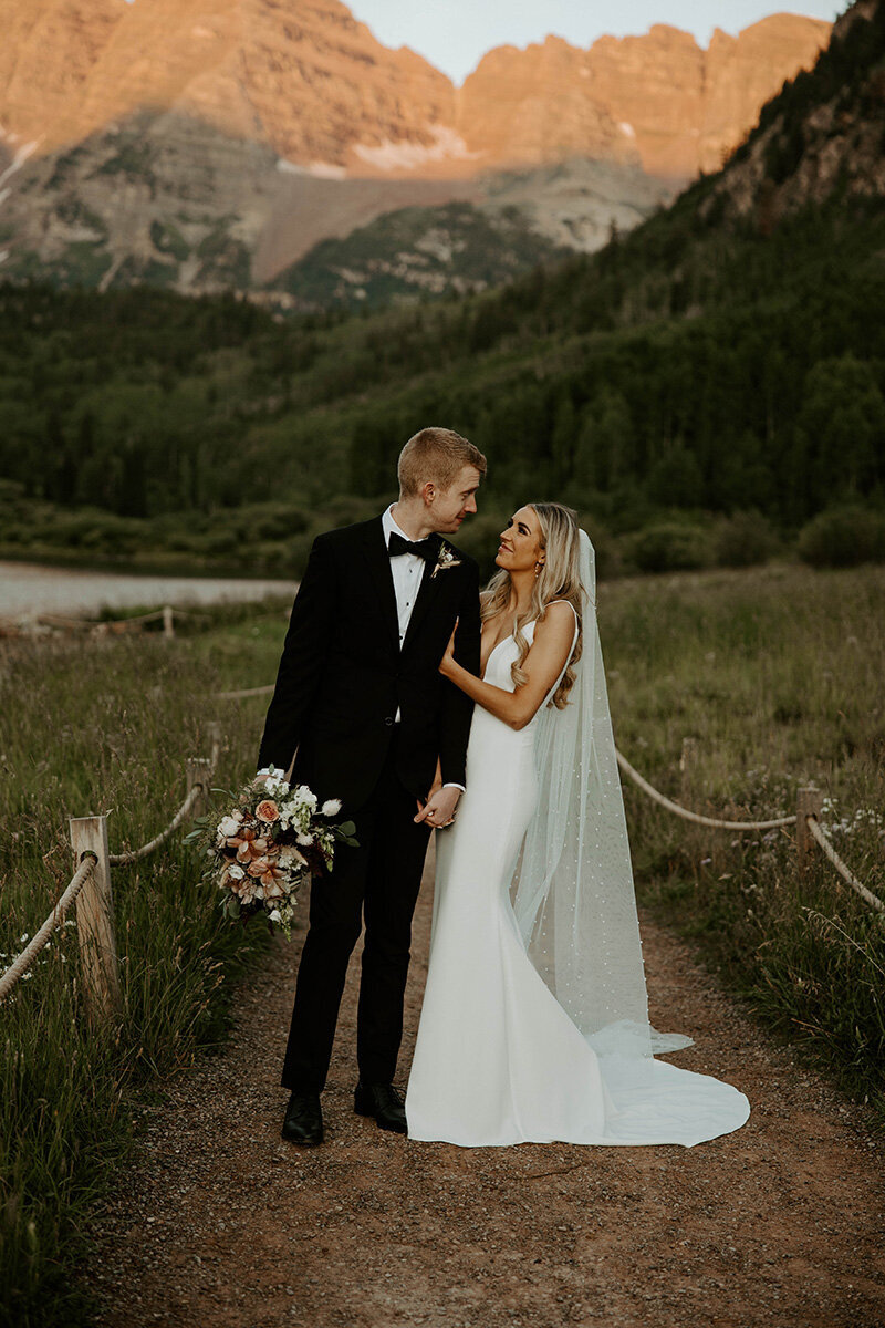 Aspen-Colorado-Wedding-Maroon-Bells-Elopement-22