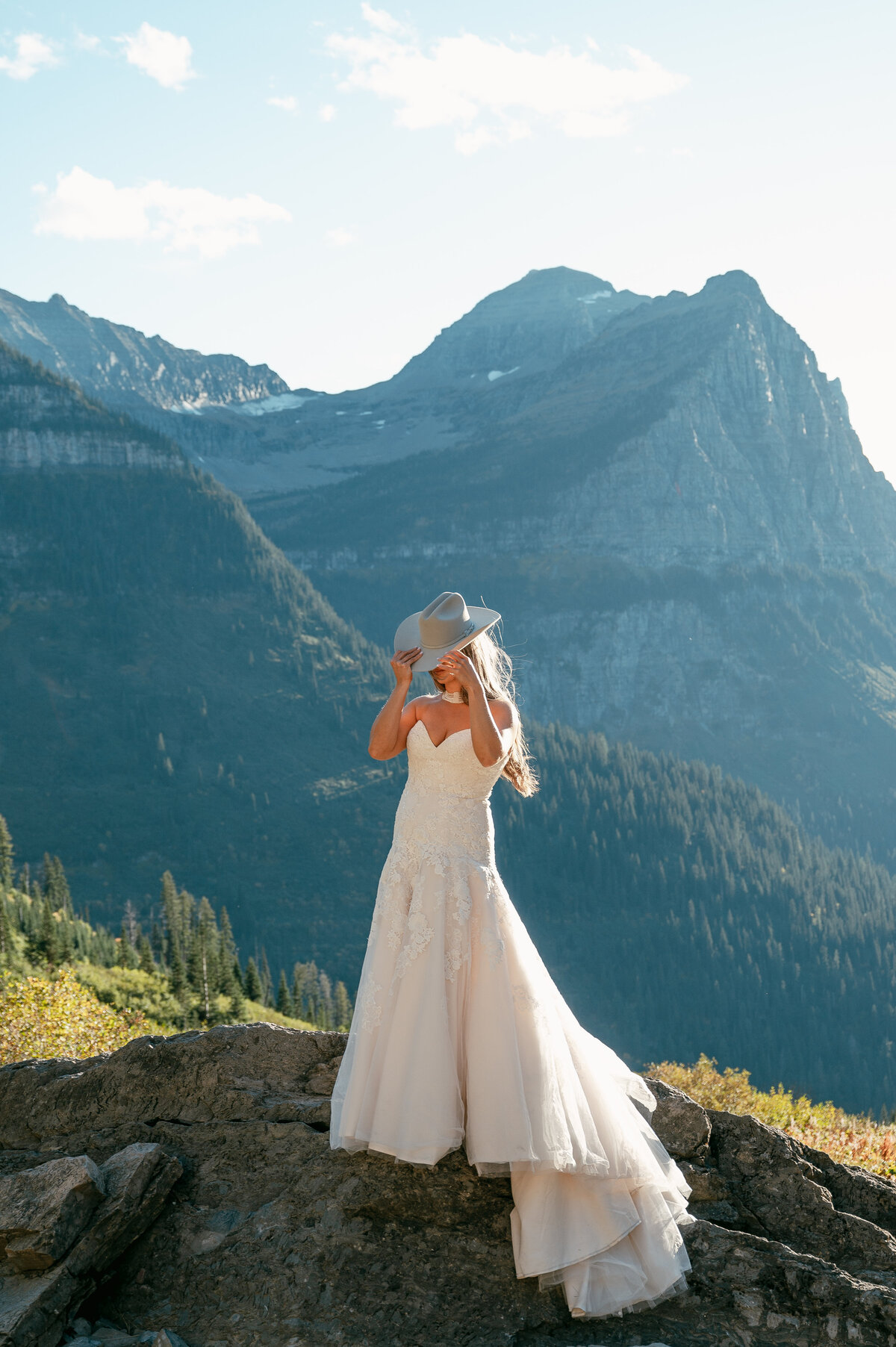 presley-gray-photo-boho-glacier-park-elopement-8801