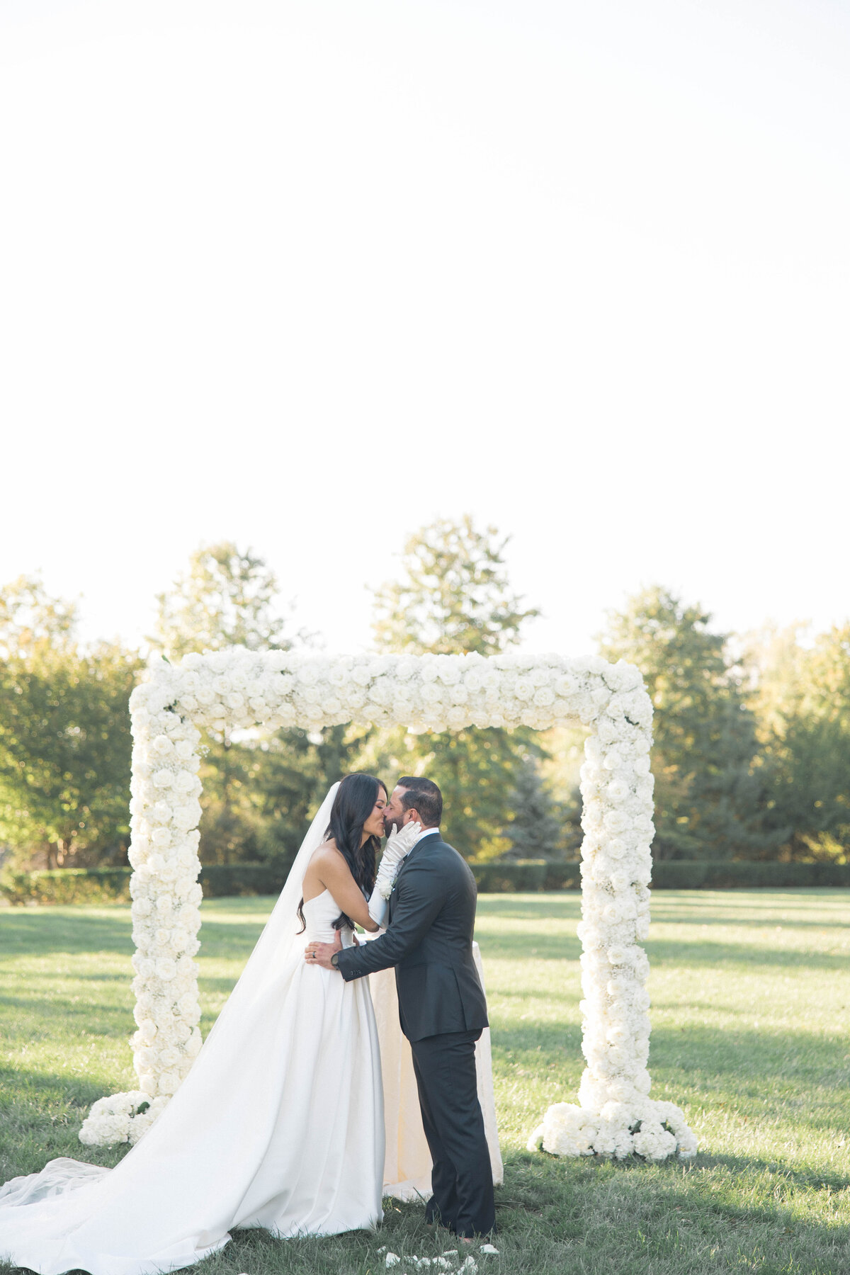 Molly Sue Photography New Jersey + East Coast Wedding Photographer Romantic Imagery Engagement Lifestyle Heirloom Wedding Albums648