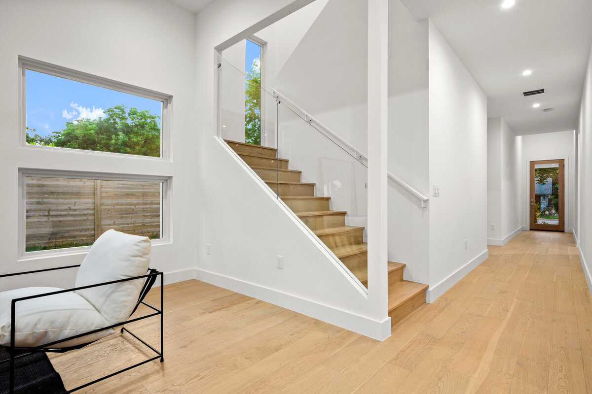 127-frederick-st-staircase-1