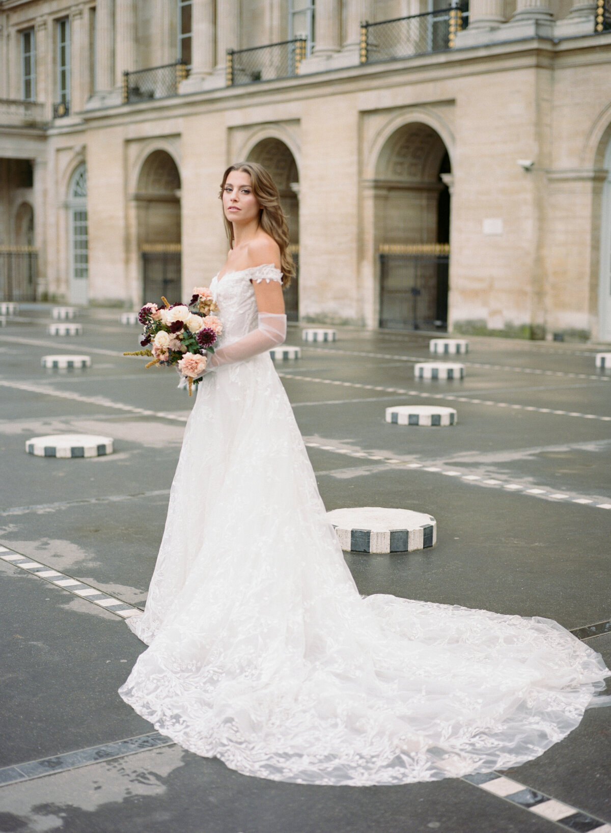 paris-wedding-photos-palais-royal-52