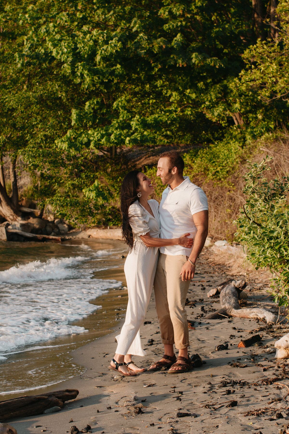 Couples-session-golden-gardens-beach-documentary-style-jennifer-moreno-photography-seattle-washington-20