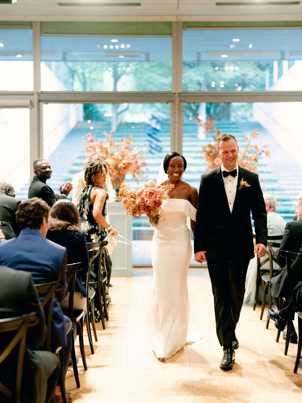 11-modern-black-tie-nasher-sculpture-center-wedding
