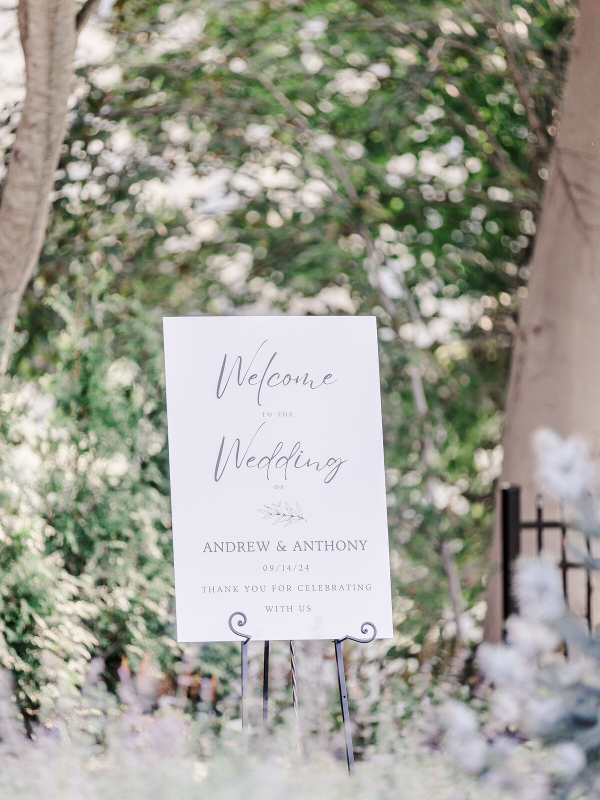 brittany-graf-photography-andrew-anthony-wedding-saint-clements-castle-portland-ct-45