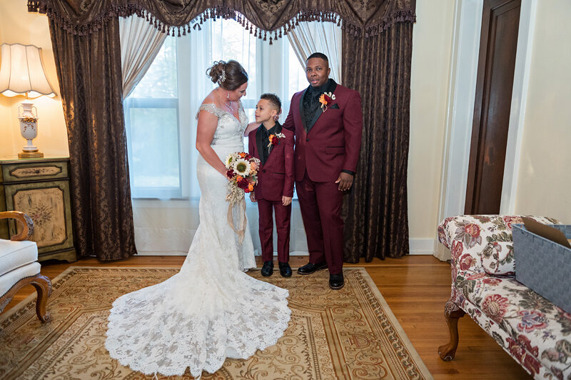 Detroit Wedding Photographer Victoria Wedding Chapel-051