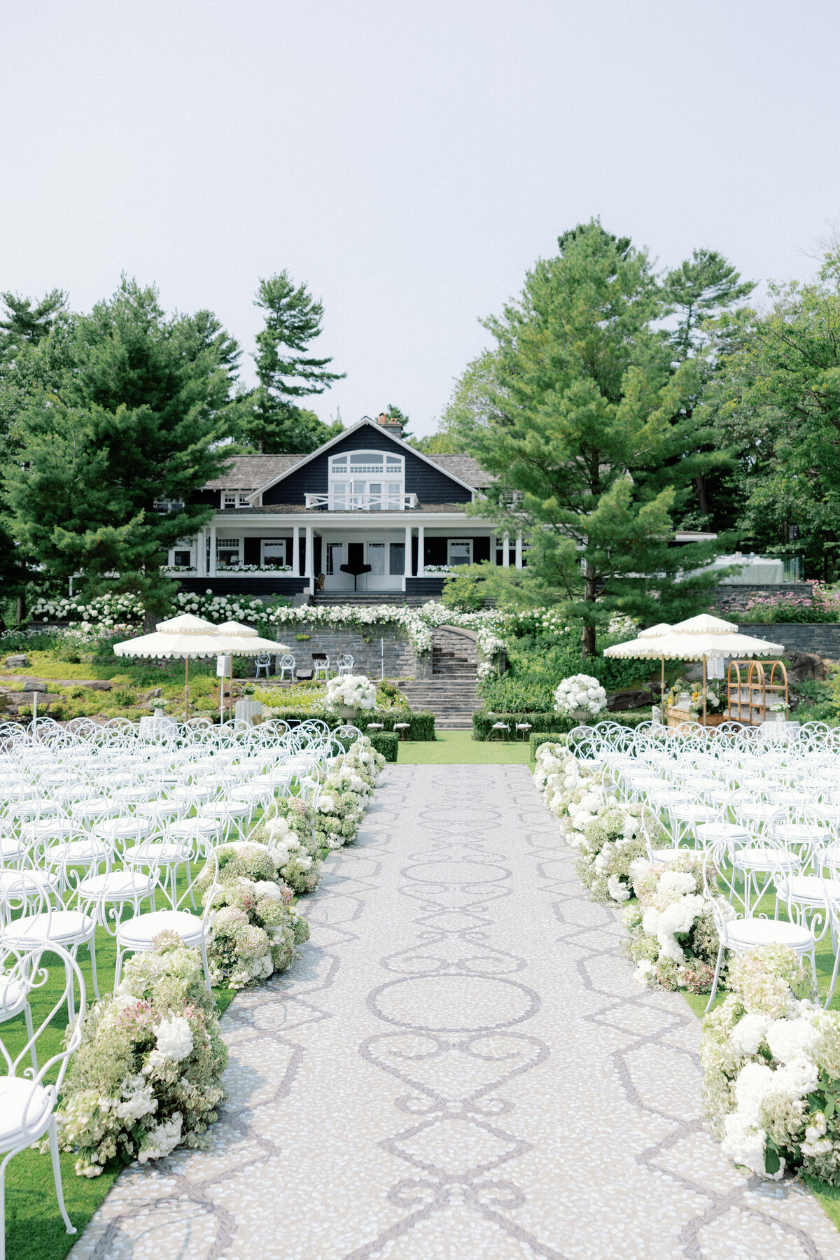 AshleyPigottEvents-Destination-Wedding-Weekend-LaurenKyle-ConnorMcDavid-Muskoka-254